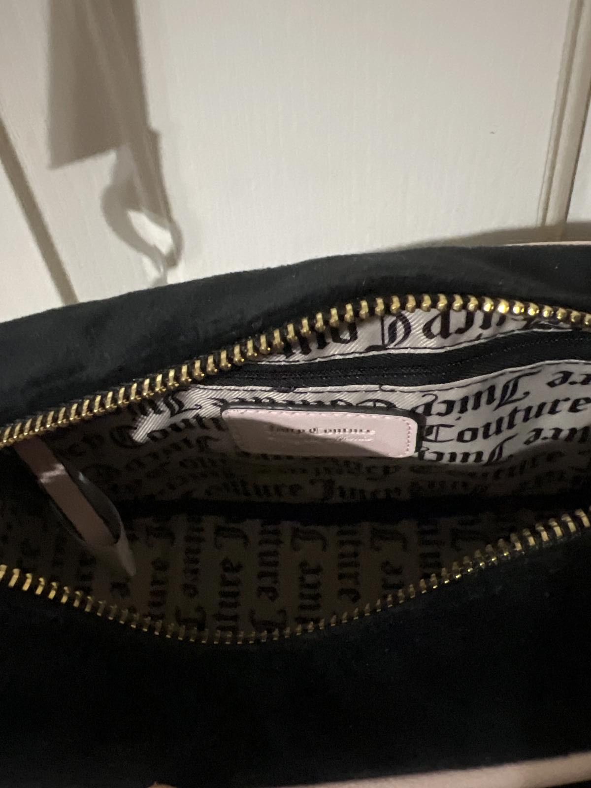 Juicy Couture Jeans Juicy Couture Black and Pink Velvet Crossbody Bag Size ONE SIZE - 7 Thumbnail