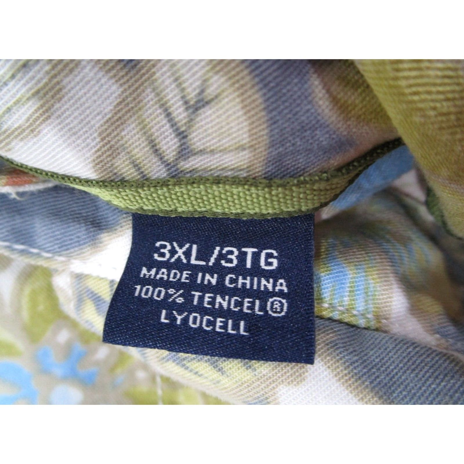 Tommy Bahama VINTAGE Tommy Bahama Shirt Men 3XL Short Sleeve Green Floral Hawaiian Tiki Beach Tropical Size US XXL / EU 58 / 5 - 4 Thumbnail