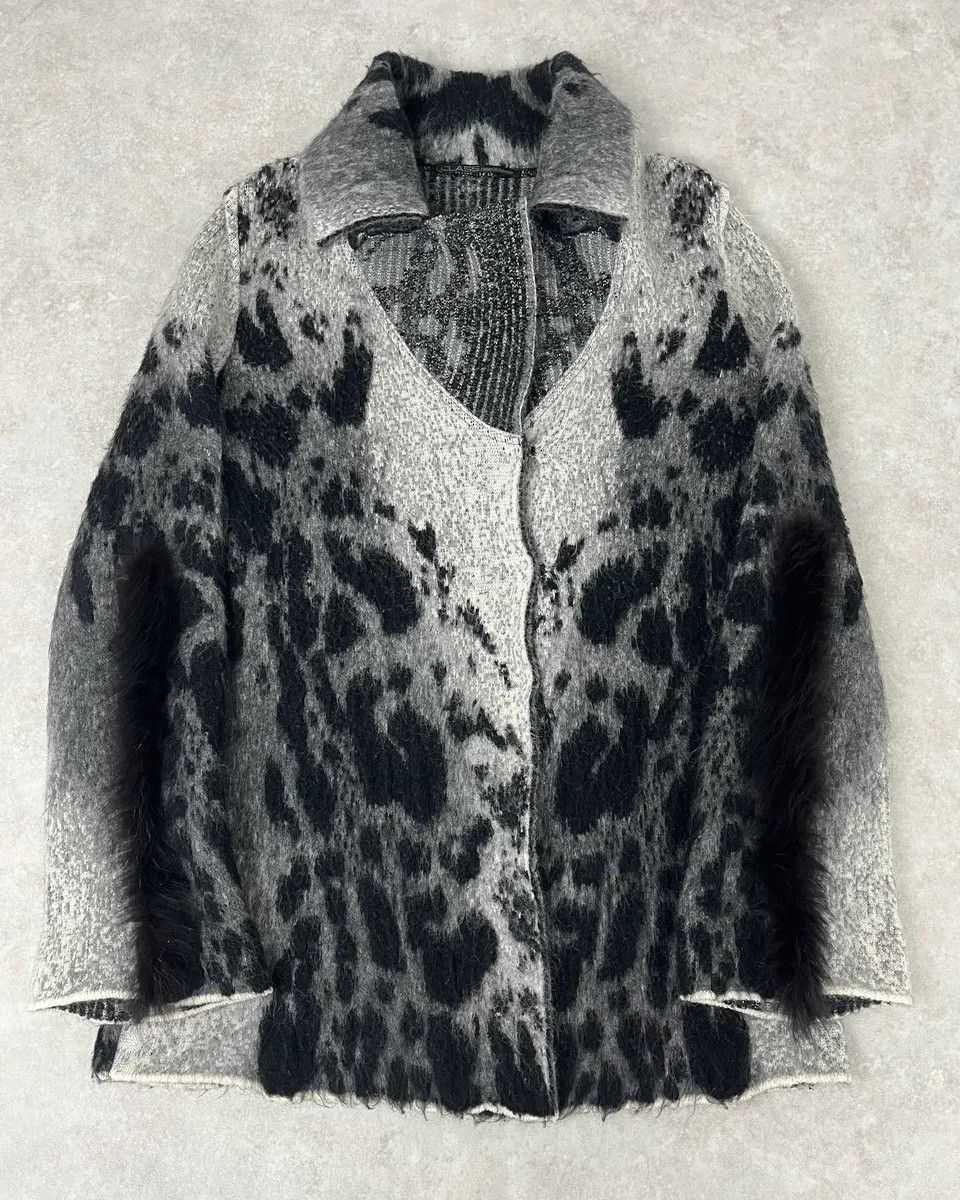Roberto Cavalli 2000s Roberto Cavalli Snow Leopard Fur Wool & Mohair Collar Cardigan Jacket Size US M / EU 48-50 / 2 - 1 Thumbnail
