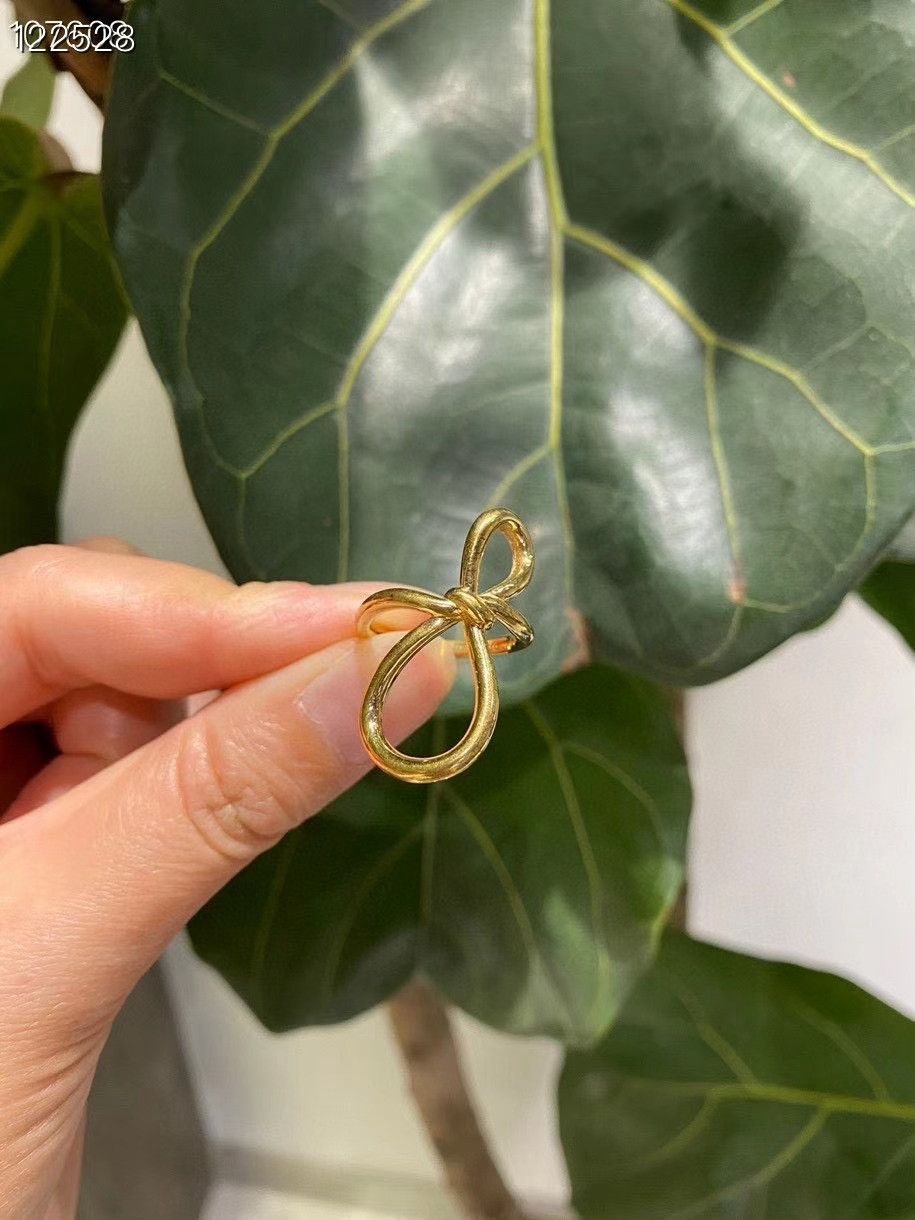 APM Monaco APM New Bow Ring Size 11 Size ONE SIZE - 1 Thumbnail