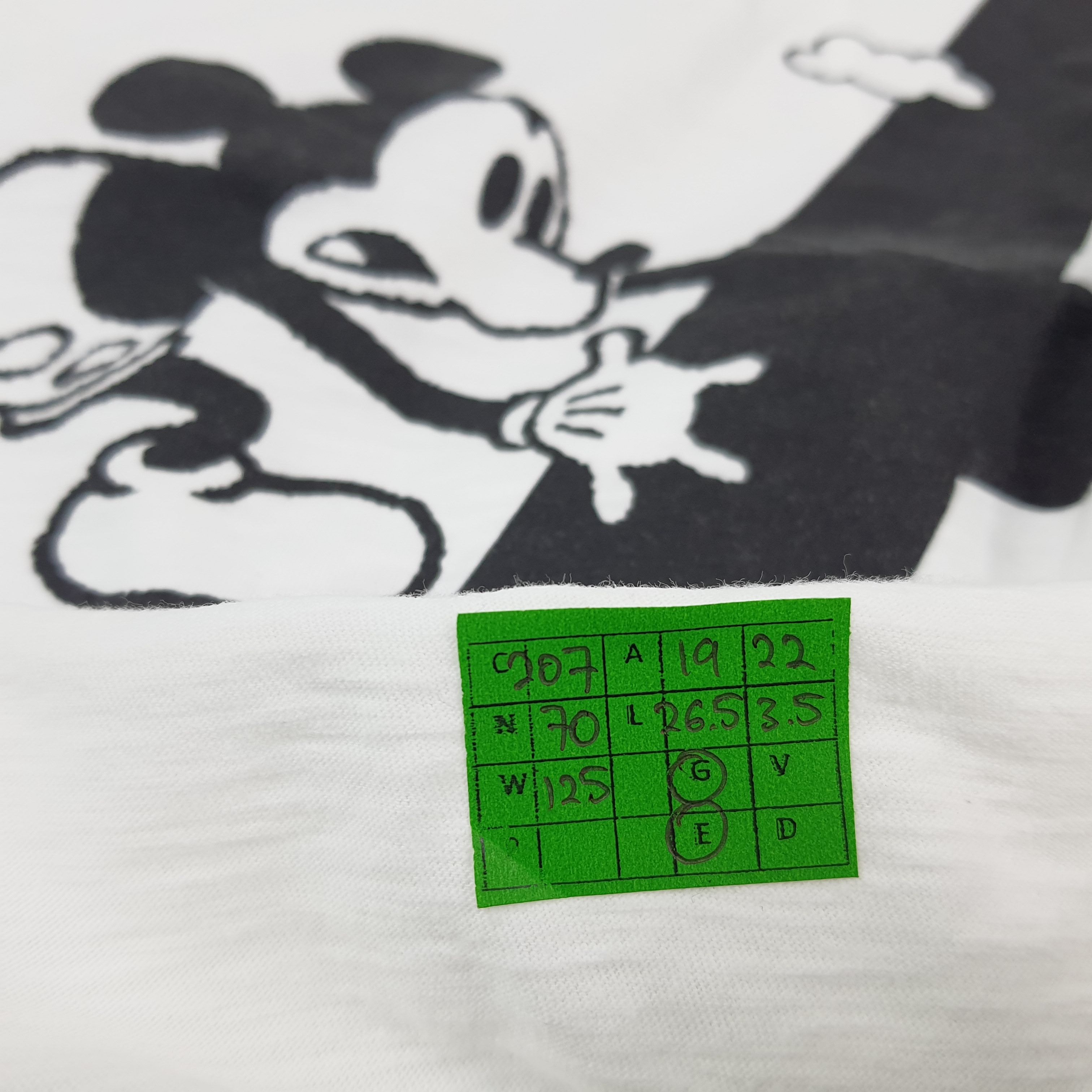 Japanese Brand × Vintage Vintage UU Uniqlo Undercover Disney Mickey Mouse Tshirt Size US M / EU 48-50 / 2 - 10 Thumbnail