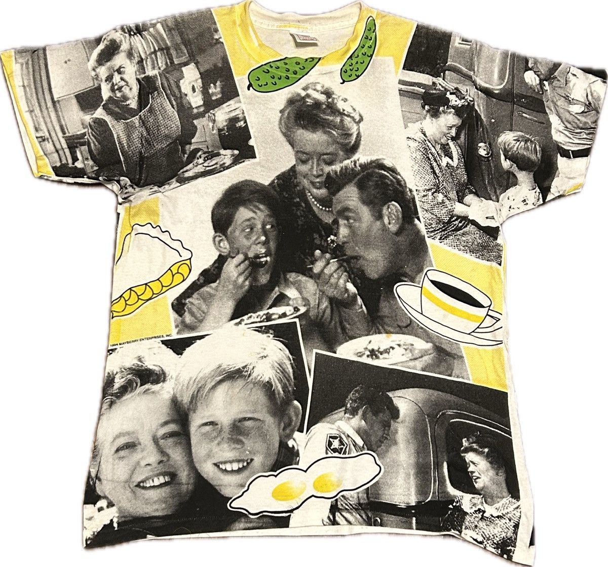 Vintage 1994 all in the family pickle aop tshirt all over print Size US L / EU 52-54 / 3 - 1 Thumbnail