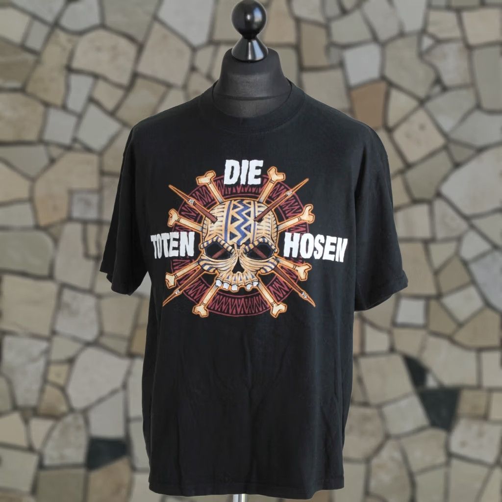 Vintage Vintage Die Toten Hosen mens shirt XL Black T-Shirt Punk Rock Cotton Shirt Mens XL Black Size US XL / EU 56 / 4 - 1 Thumbnail