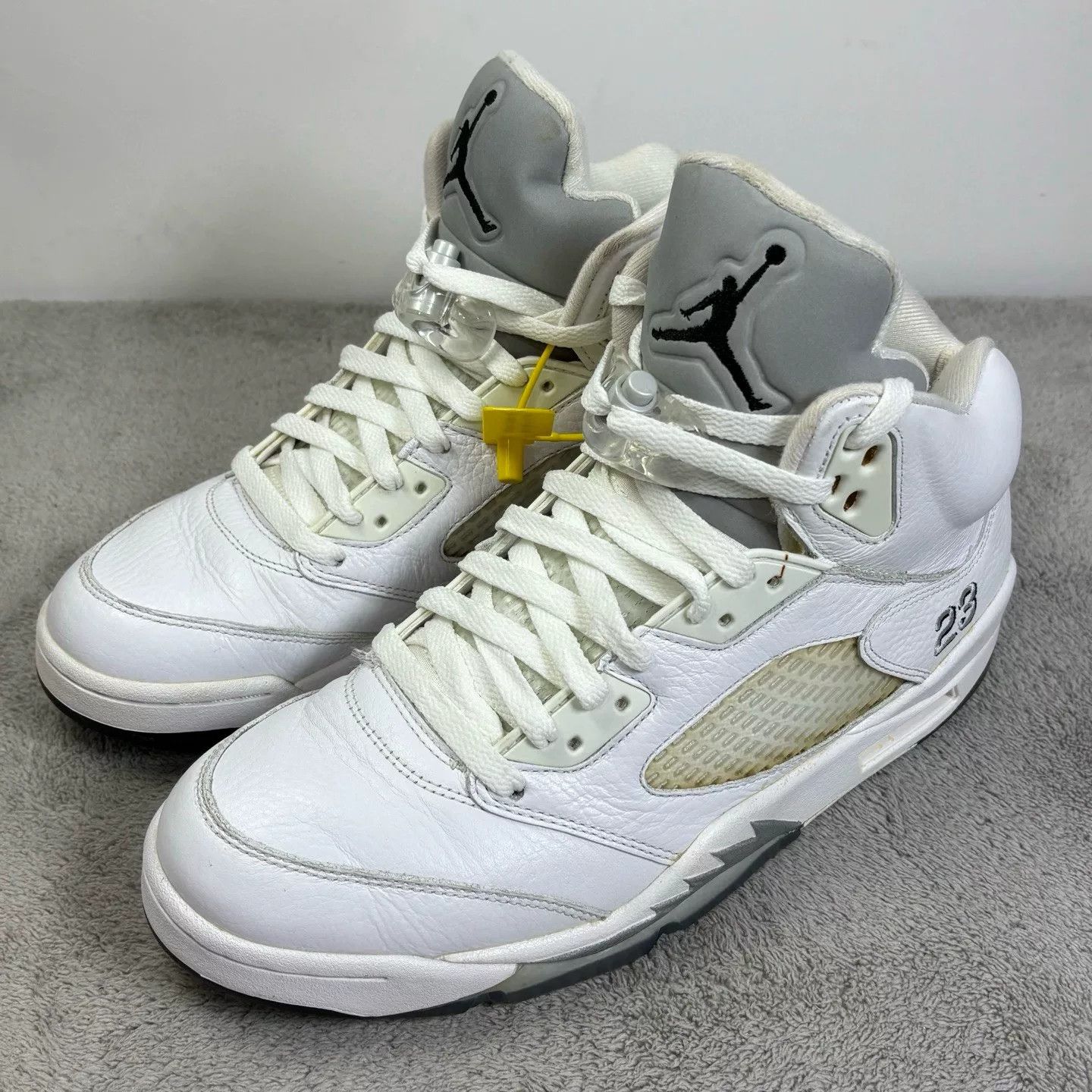 Nike Nike AJ5 Silver Lowtop Sneakers 42.5 Men Size US 9.5 / EU 42-43 - 1 Thumbnail