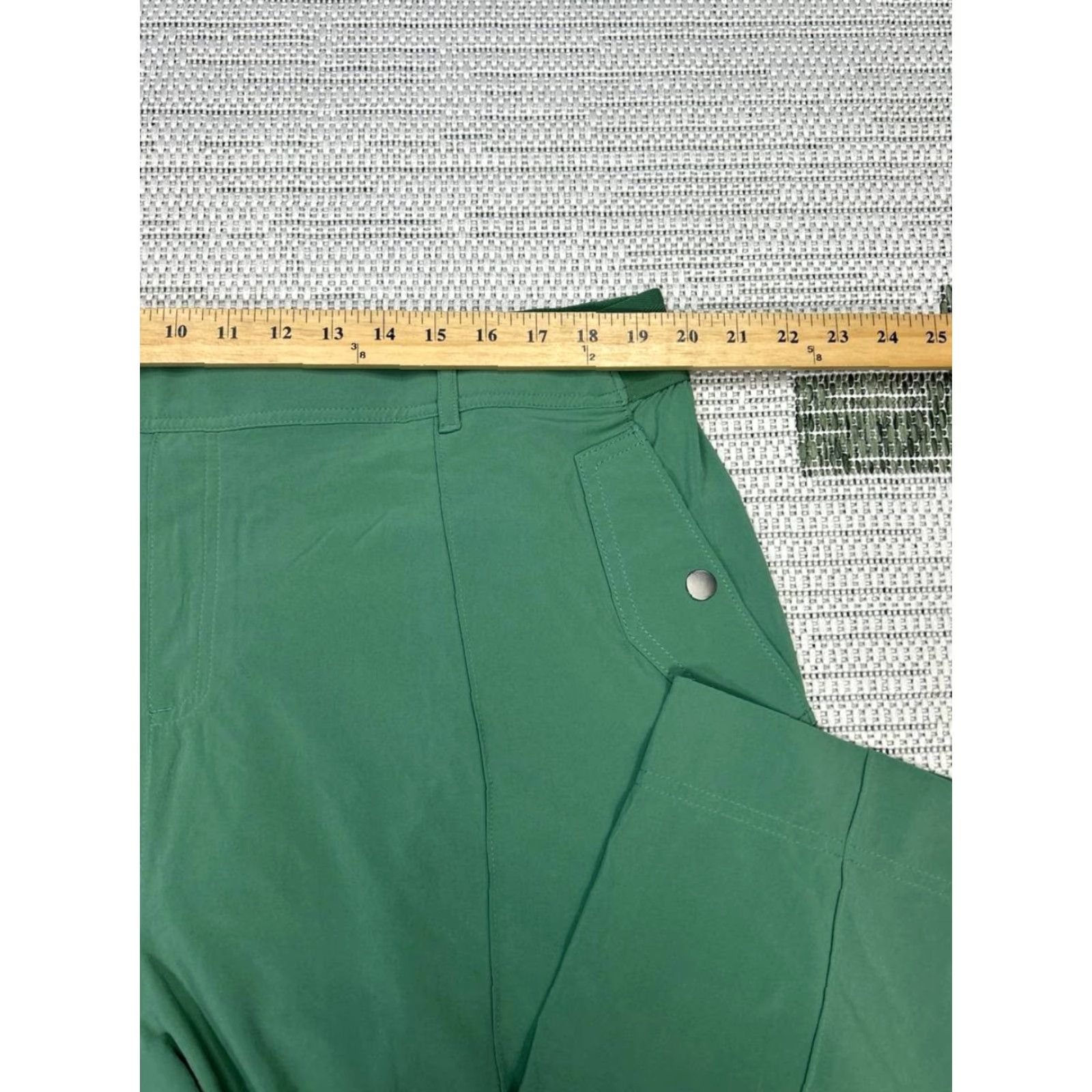 Athleta Athleta Pants Womens 20 Green Stretch High Rise Straight Leg Casual Size 42" / US 20 - 6 Thumbnail