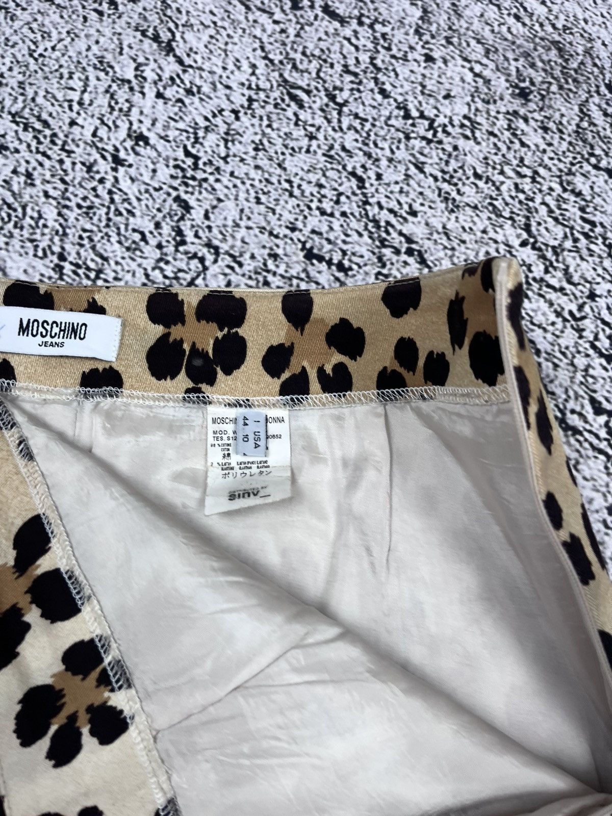 Moschino Vintage Moschino Jeans Animal Floral Pattern Skirt Size 28" / US 6 / IT 42 - 6 Thumbnail