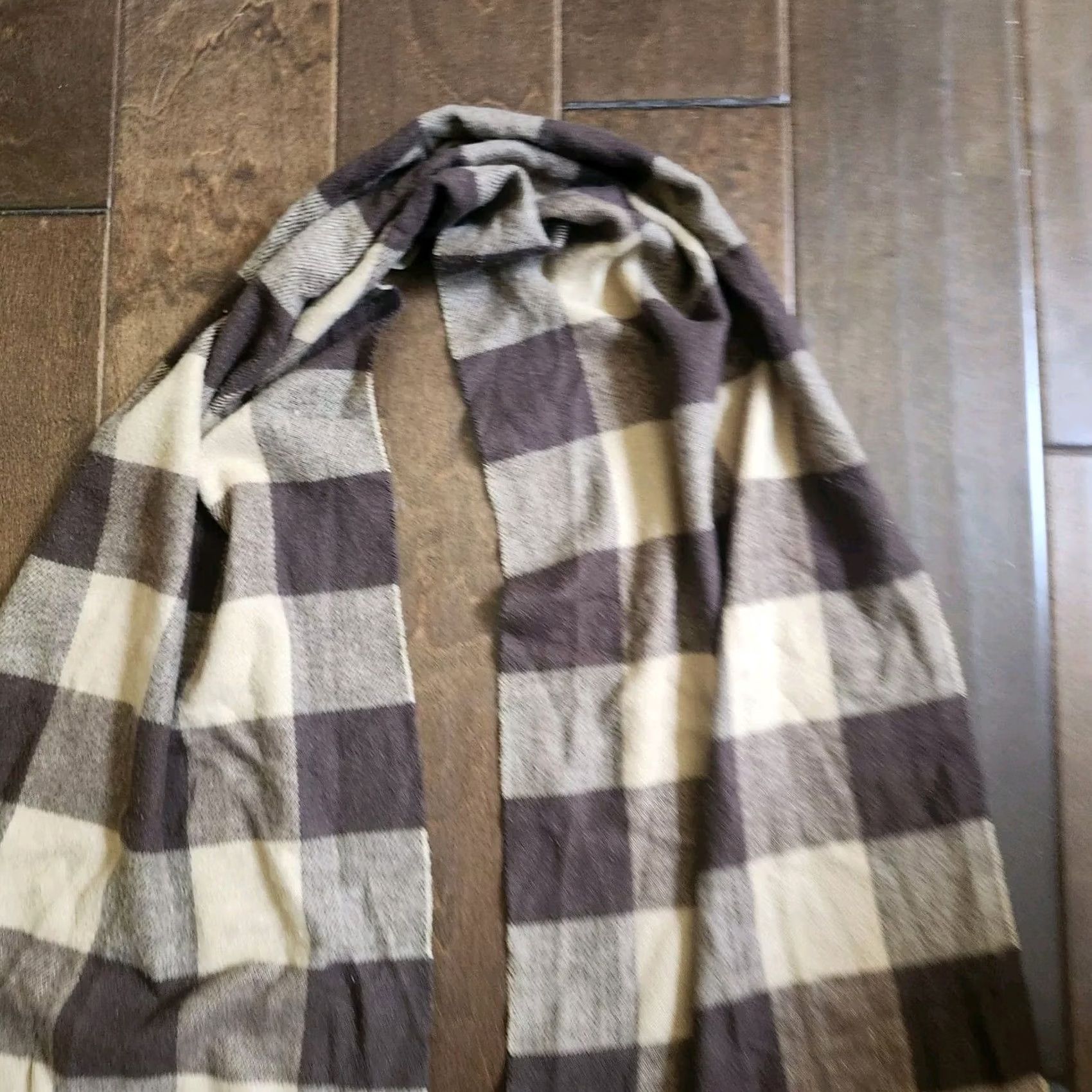 Vintage Winter Brown & Tan Plaid Scarf - Unbranded Rectangle Unisex, Machine Washable, Winter, Fall, Adults? Size ONE SIZE - 5 Thumbnail