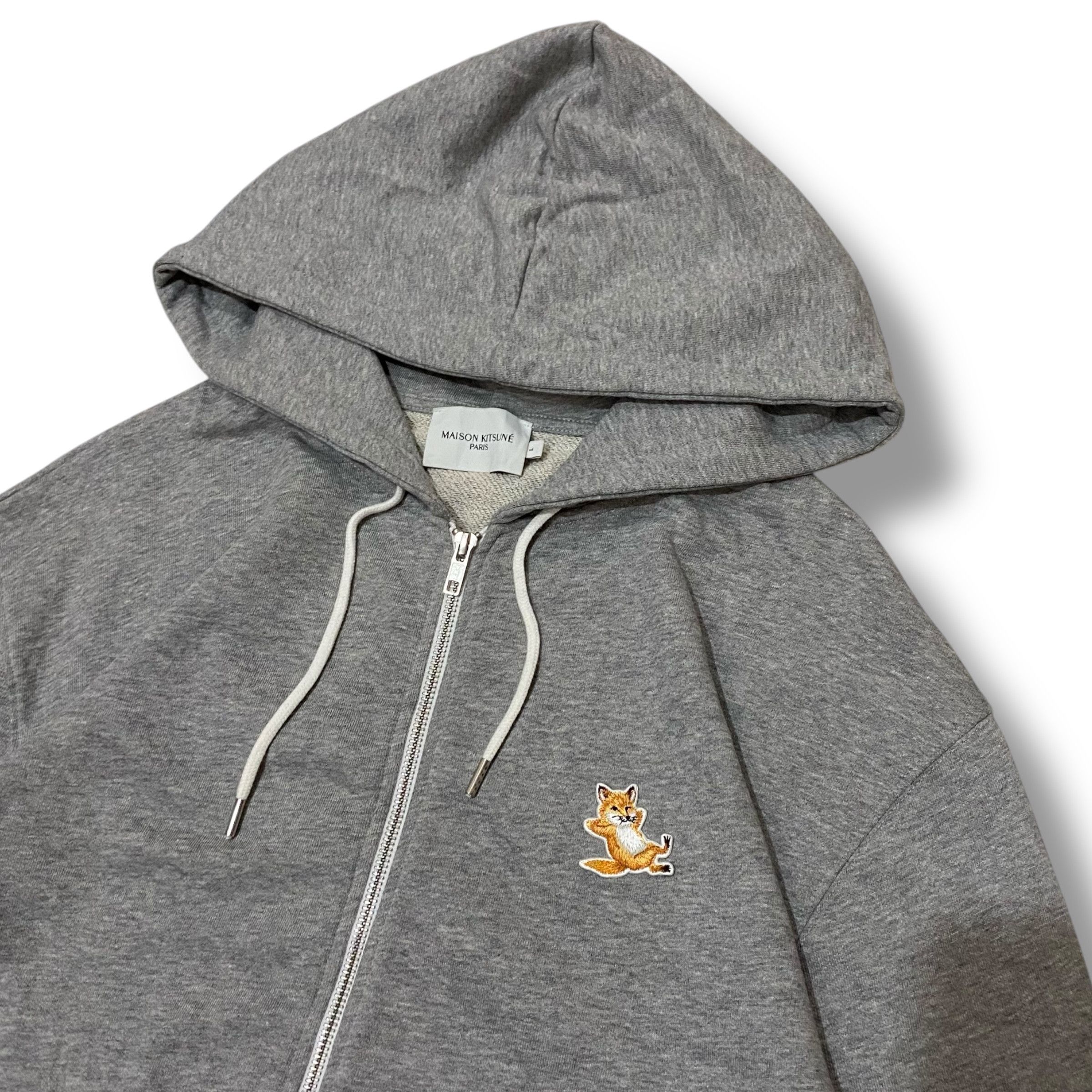 Maison Kitsune maison kitsune chillax fox patch zipped hoodie grey Size US M / EU 48-50 / 2 - 2 Thumbnail