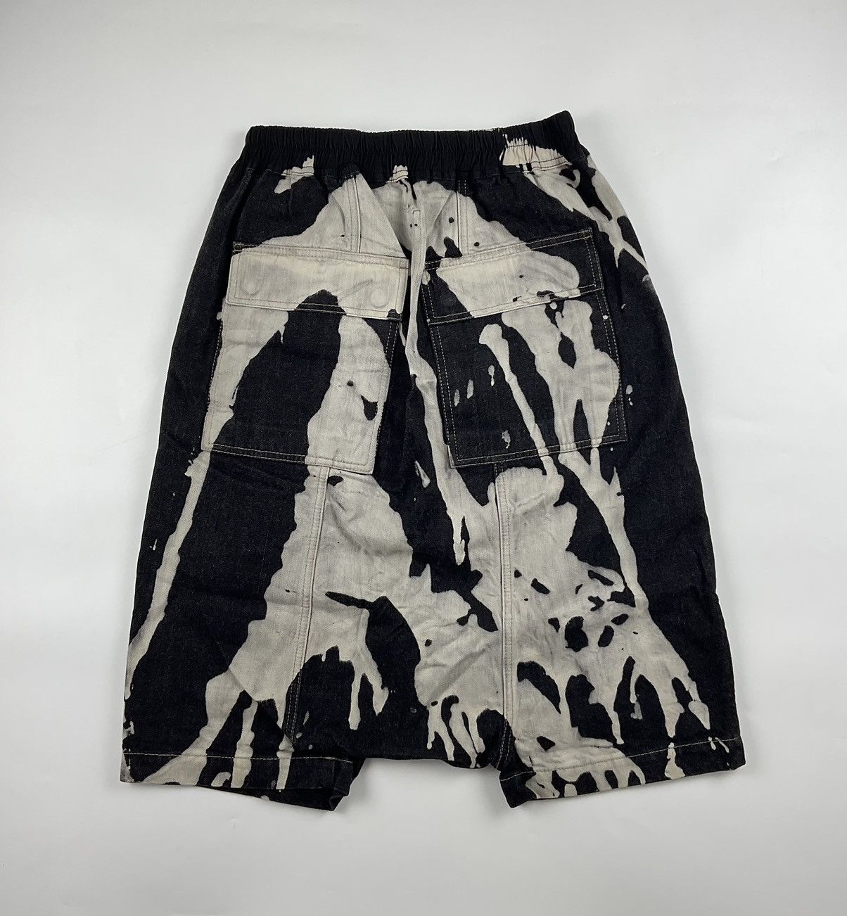 Rick Owens Rick Owens F/W'16 Mastodon Bleach Vomit Pod Denim Shorts Size US 32 / EU 48 - 2 Thumbnail