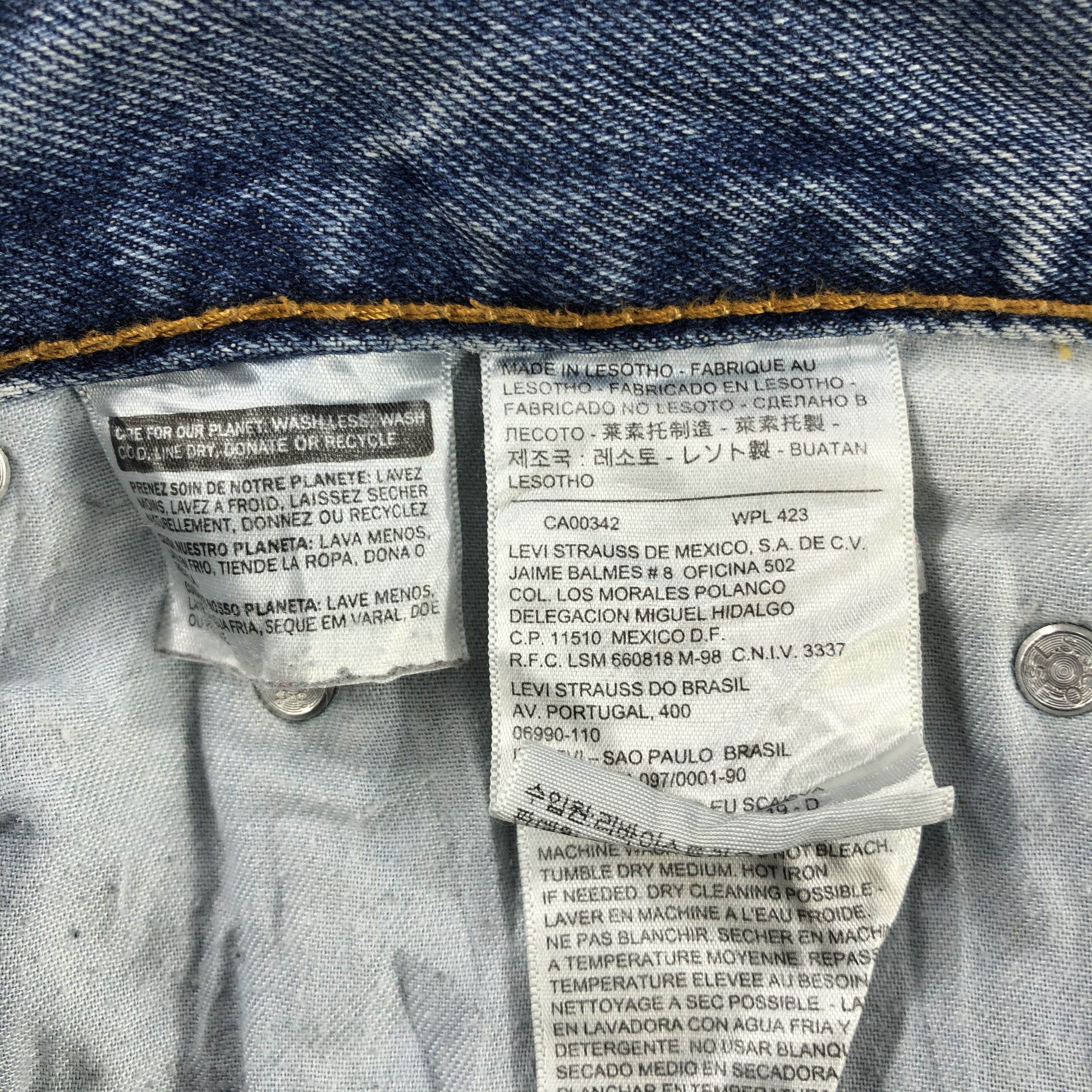 Levi's × Vintage Vintage Blue Wash Levis 501 Jeans-JM2903 Size US 34 / EU 50 - 12 Thumbnail