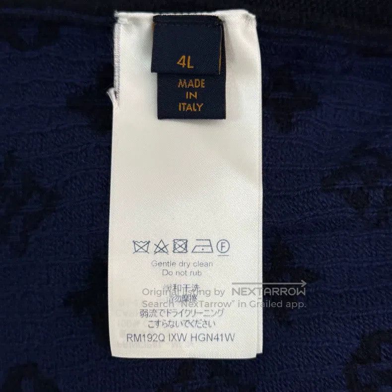 Louis Vuitton Louis Vuitton size 4l Dark Blue Back Full Logo Cashmere Swe Size US M / EU 48-50 / 2 - 6 Thumbnail