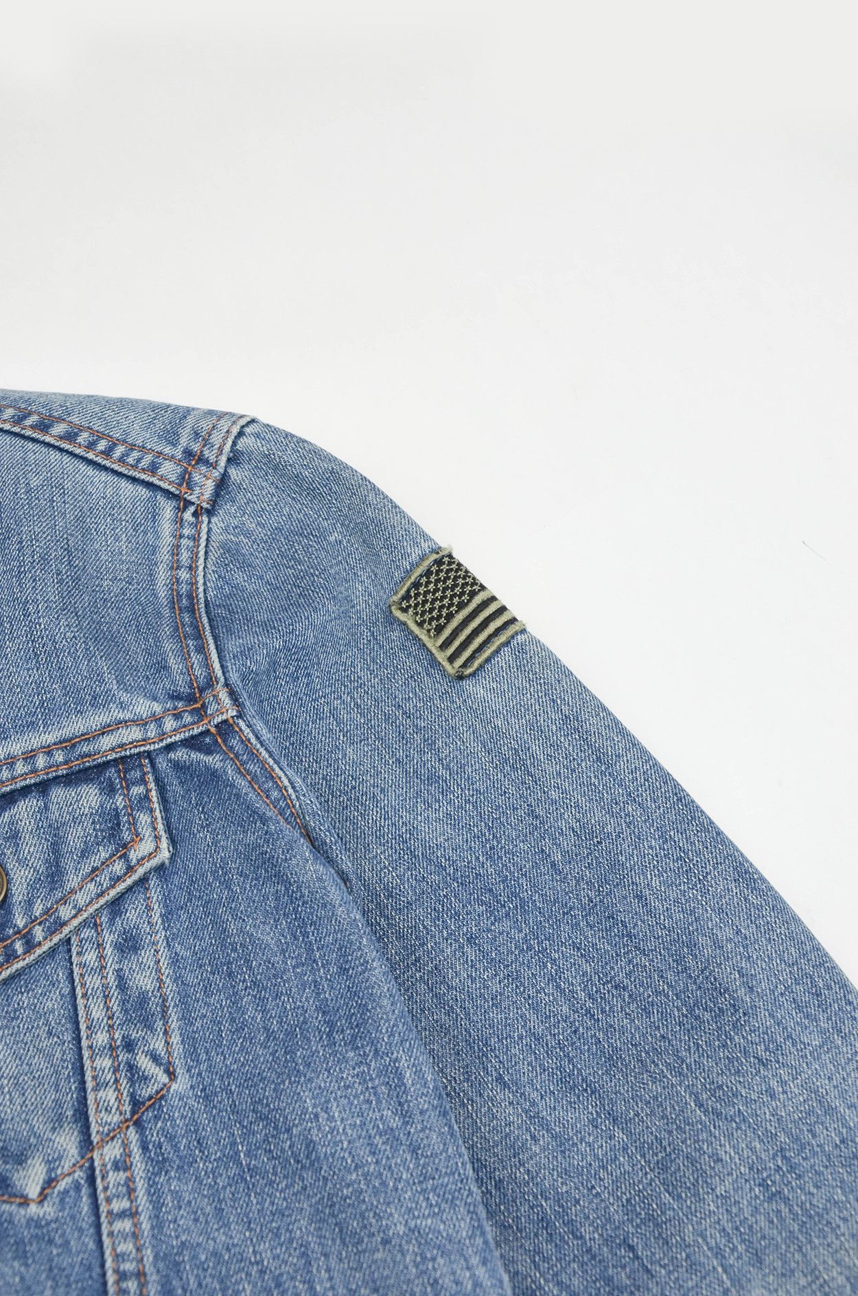 Levi's Levi’s Strauss & Co. Denim Patch Jacket – Women’s M Size M / US 6-8 / IT 42-44 - 5 Thumbnail