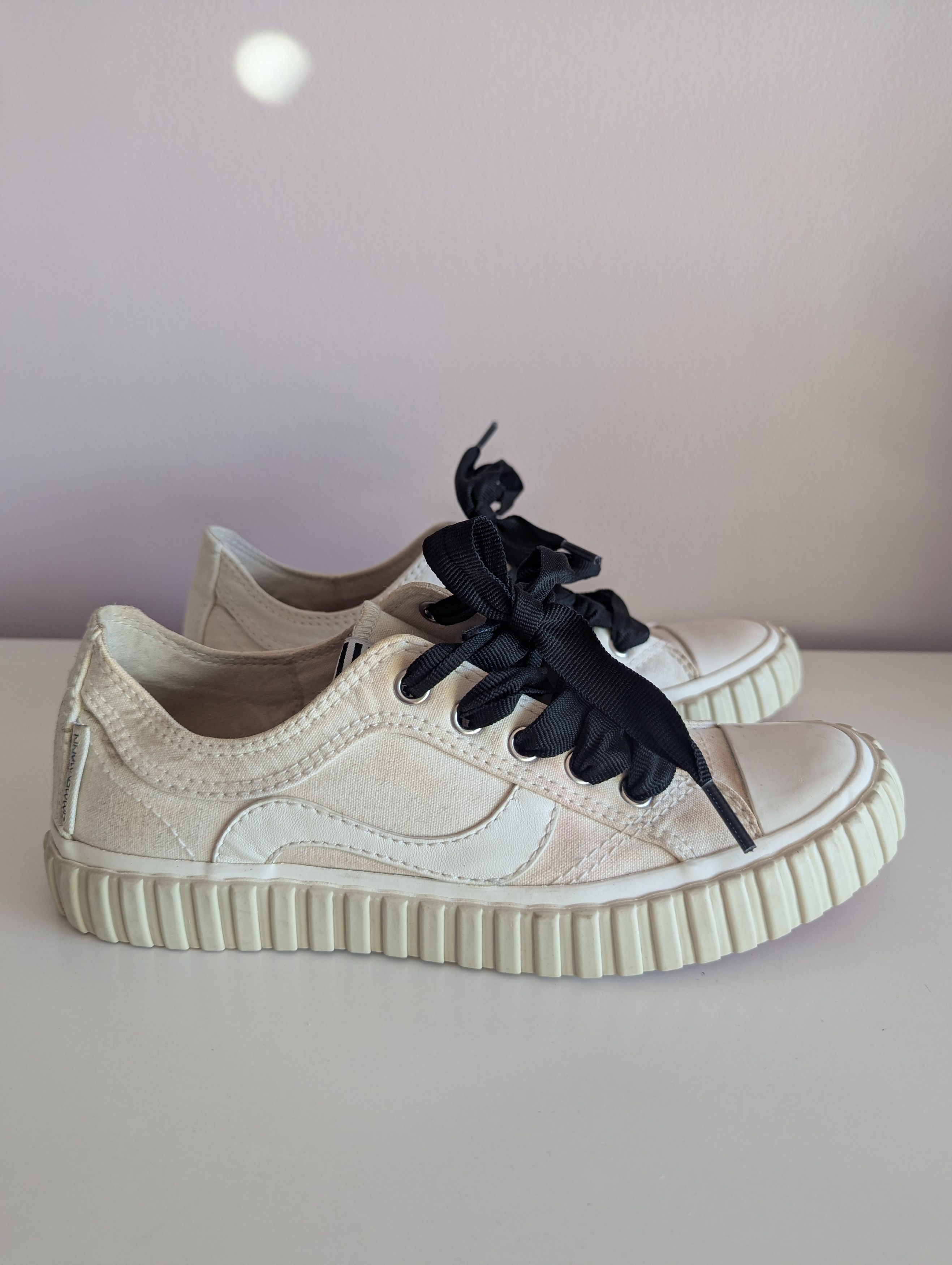 Zimmermann Zimmermann Canvas Ribbon Sneakers Cream Black 37 US 6.5 Size US 7 / IT 37 - 2 Thumbnail