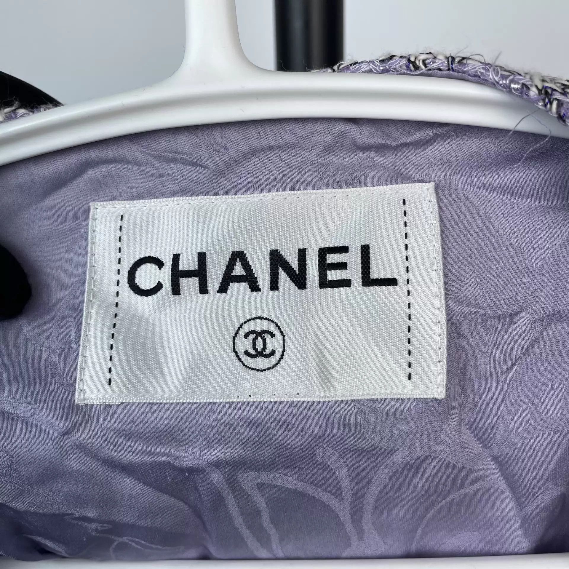 Chanel CHANEL Purple Tweed Classic Jacket Size 38 Size S / US 4 / IT 40 - 3 Thumbnail