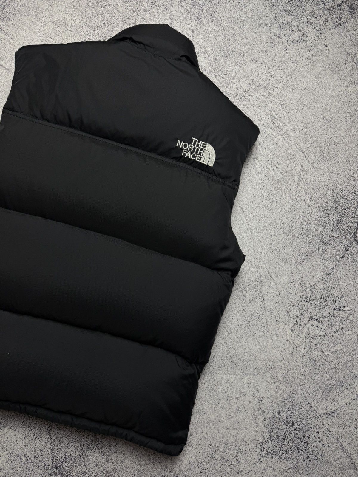 The North Face The North Face 700 Down Puffer Vest Jacket Outdoor Style Size US M / EU 48-50 / 2 - 21 Thumbnail