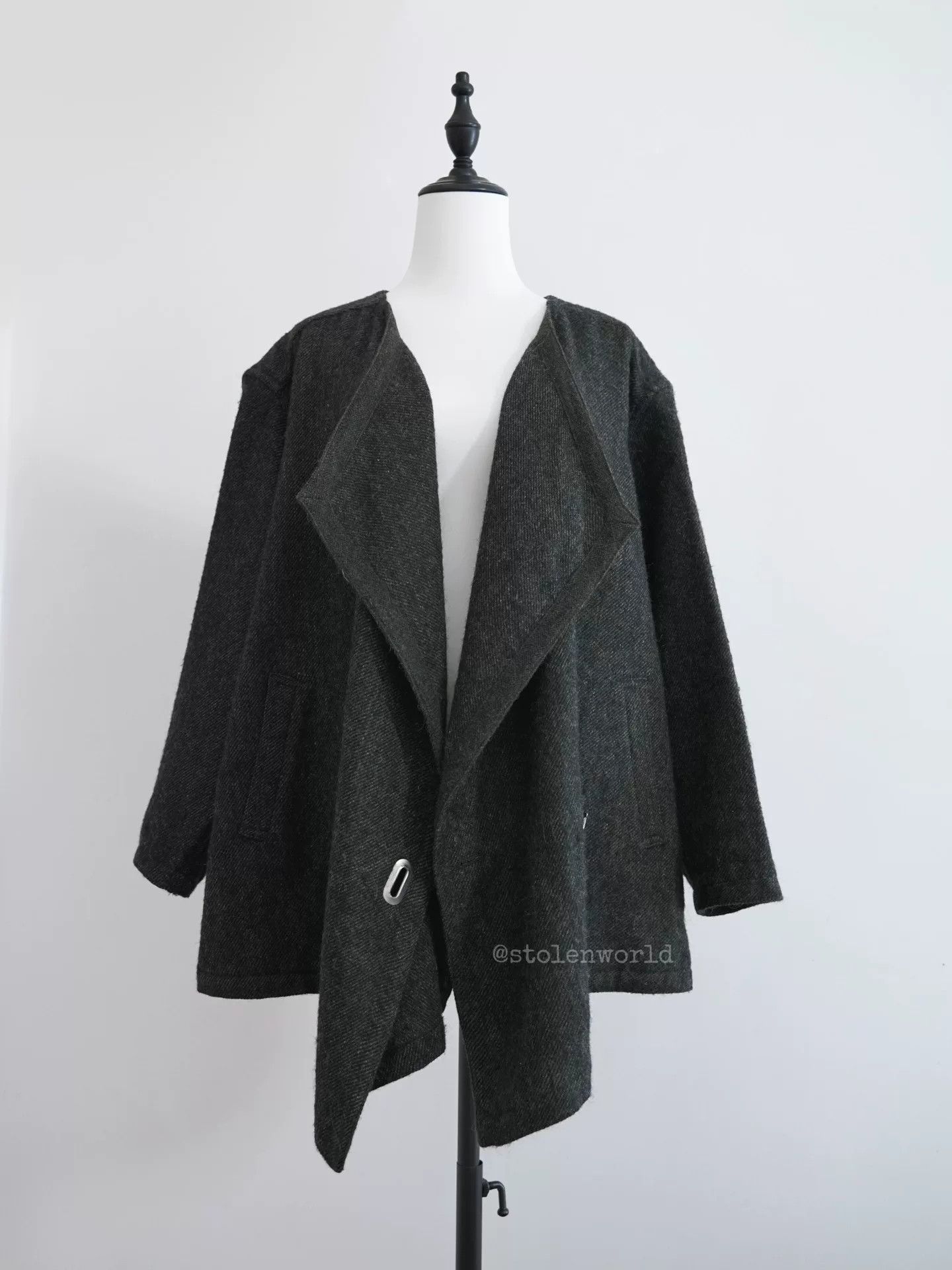 Issey Miyake 80s Issey Miyake Wool Coat with Iron Fastening Size M / US 6-8 / IT 42-44 - 1 Thumbnail