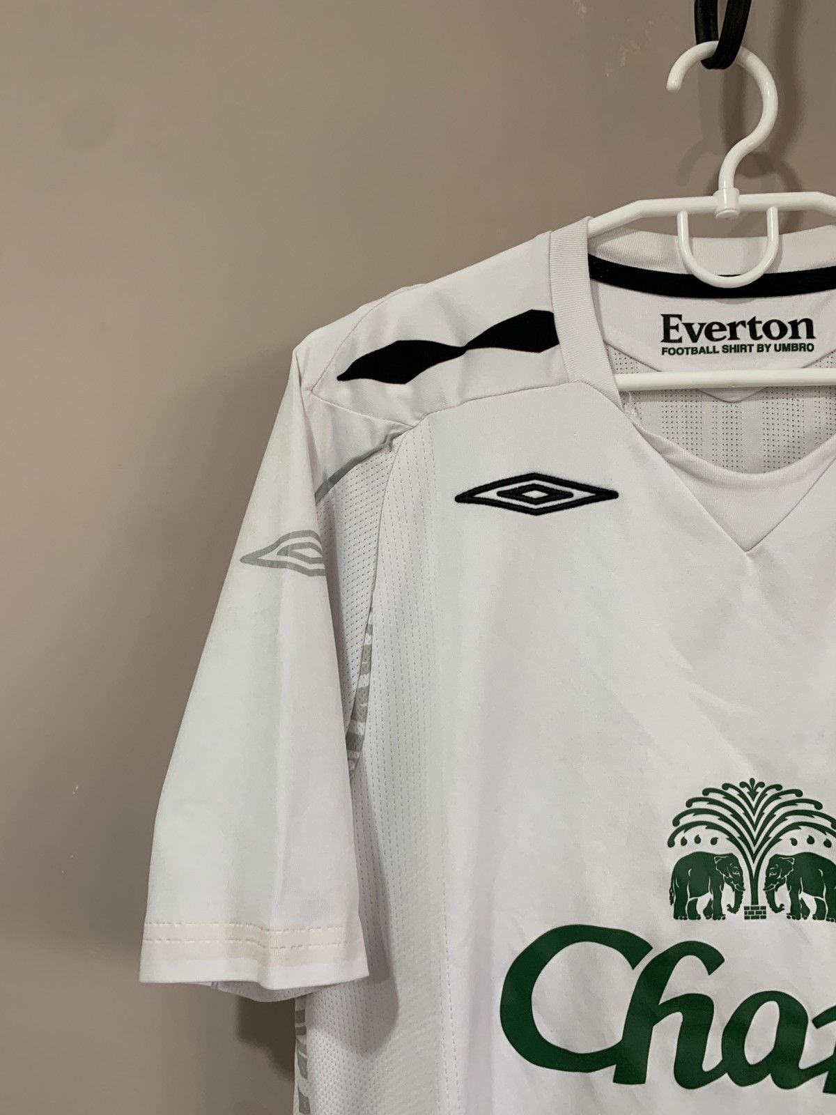 Umbro Everton Away Football Shirt Umbro Soccer Jersey Size M Size US M / EU 48-50 / 2 - 3 Thumbnail