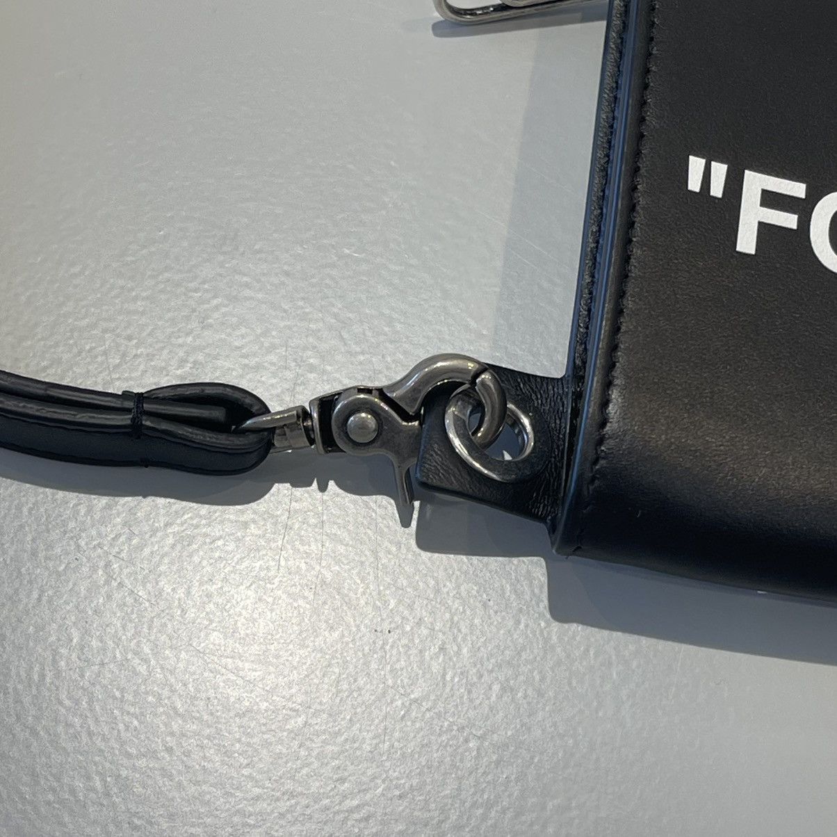 Off-White OFF WHITE Leather Quote Zip Pouch Size ONE SIZE - 4 Thumbnail