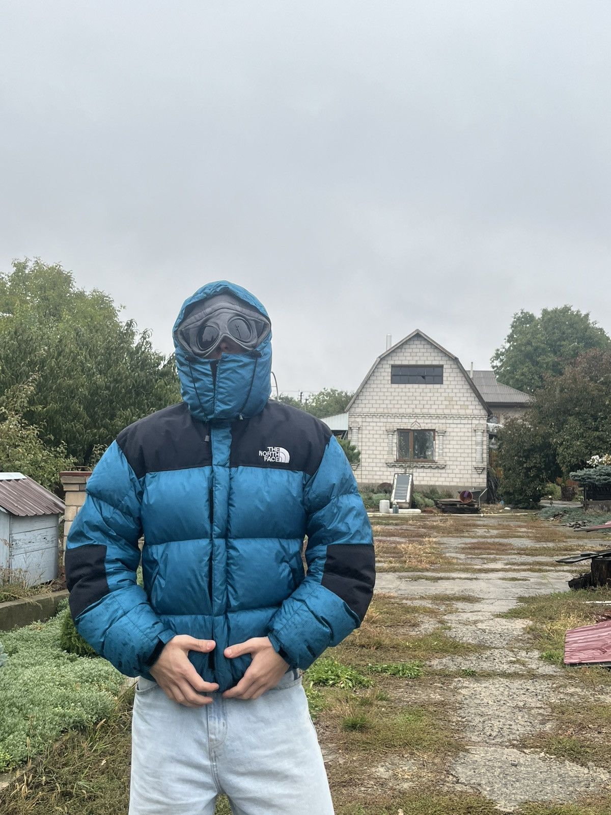 The North Face The North Face Baltoro Down Puffer Jacket Teal Black Size L Size US L / EU 52-54 / 3 - 18 Thumbnail