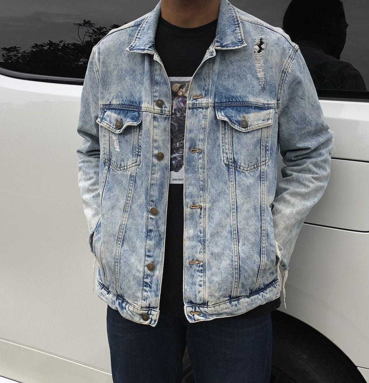 H&M DIVIDED H&M Jeans Distressed Wash Blue Denim Jacket Size US L / EU 52-54 / 3 - 3 Thumbnail