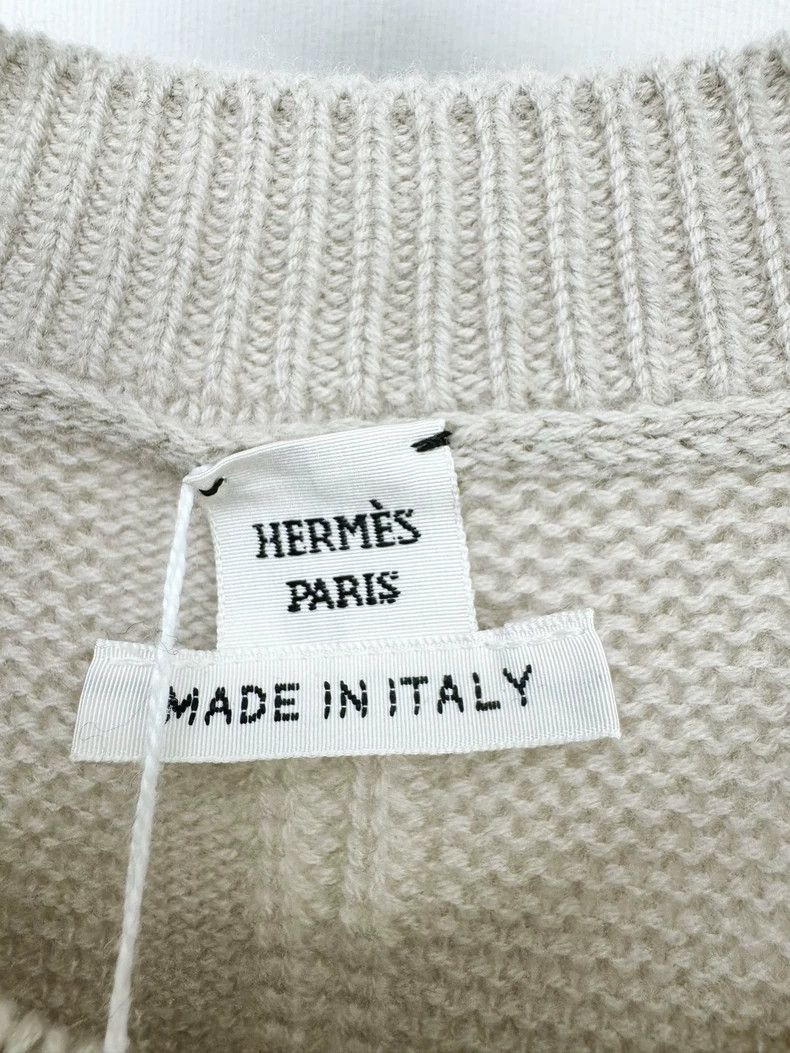 Hermes Hermes Knit Sweater with Tag in Beige-2506 Size XS / US 0-2 / IT 36-38 - 2 Thumbnail