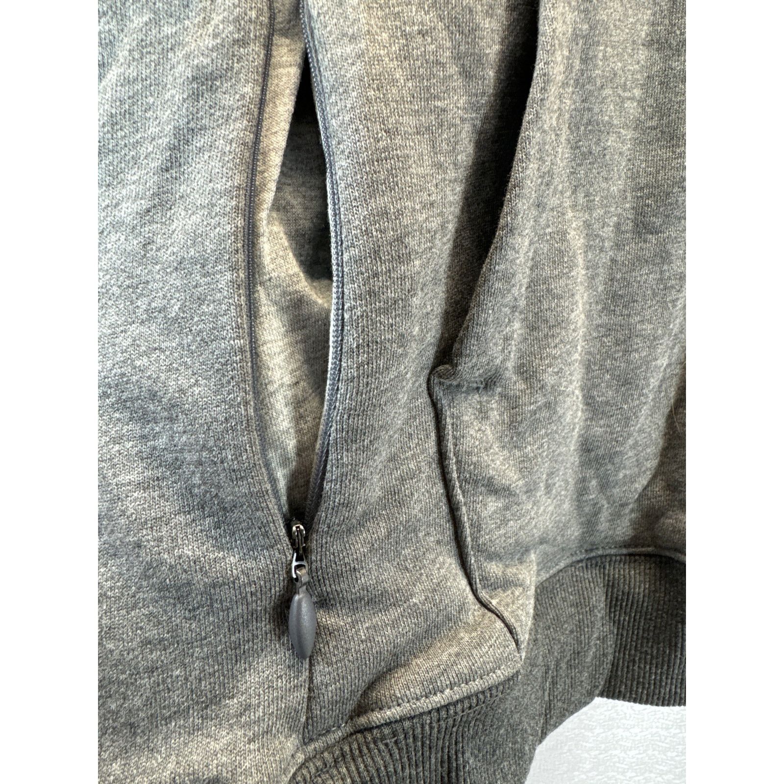 Chubbies Chubbies Gray Pullover Hoodie Side Zip Pocket men sz M Size US M / EU 48-50 / 2 - 4 Thumbnail