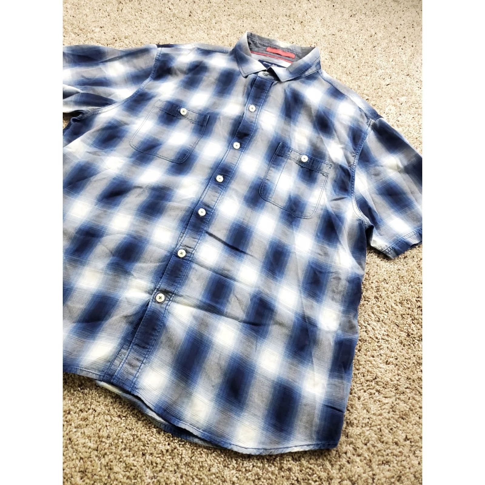 Tommy Bahama Tommy Bahama Shirt Mens 2XL Blue White Plaid Short Sleeve Button-Up Casual Shirt Size US XXL / EU 58 / 5 - 2 Thumbnail