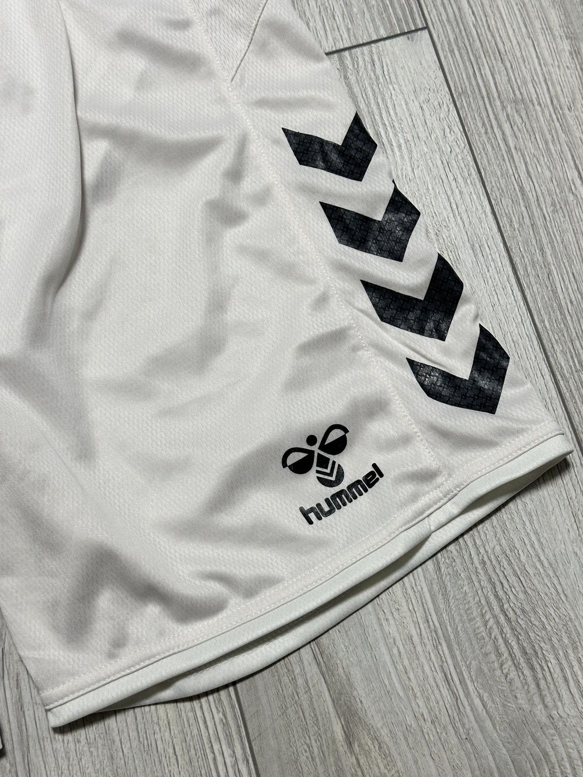 Hummel New Hummel Everton Football Shorts 2021/22 Size US 32 / EU 48 - 2 Thumbnail