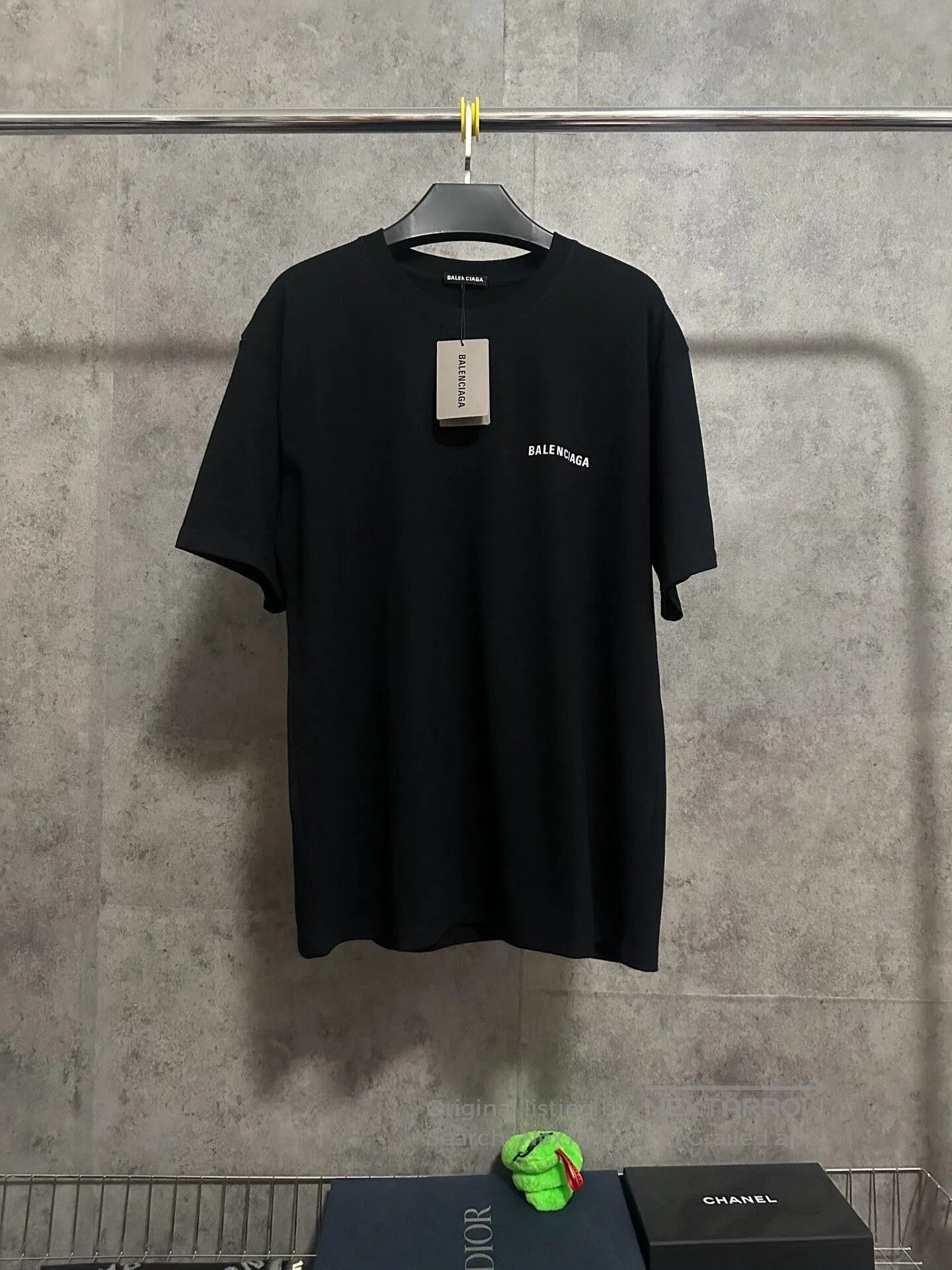Balenciaga balenciaga short sleeve t-shirt with logo. Size US XS / EU 42 / 0 - 4 Thumbnail
