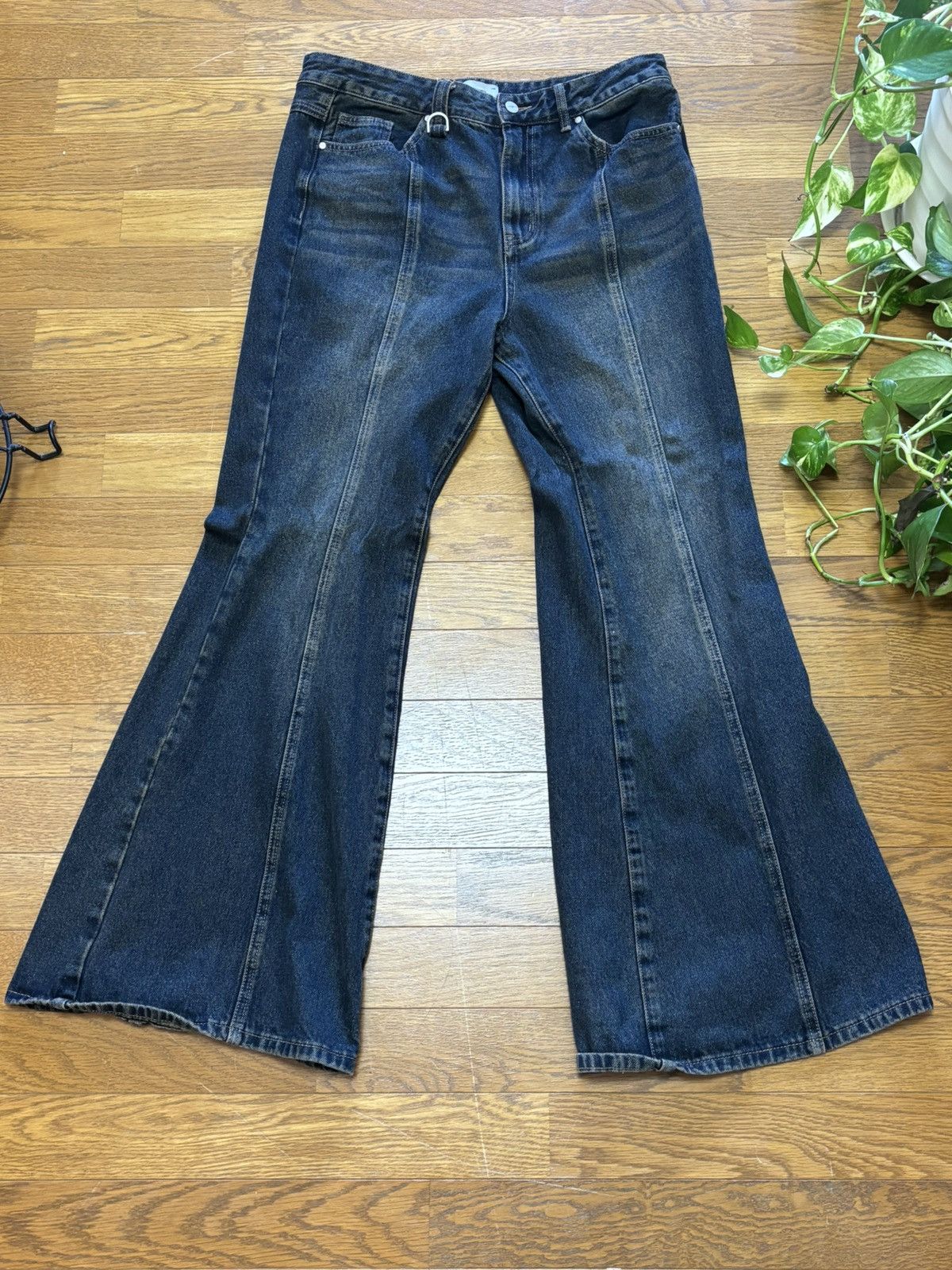 Japanese Brand TERRAINCOGNITA Flared Denim Size US 35 - 1 Thumbnail