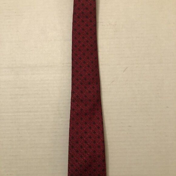 Thomas Pink Pink men's new red 100%silk tie 2 1/2" X 61" Size ONE SIZE - 1 Thumbnail