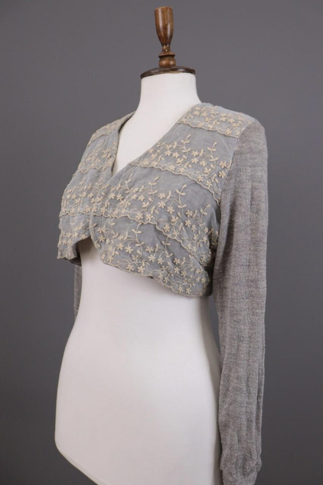 Designer Elisa Cavaletti Gray Floral Cardigan Sweater Size L Size L / US 10 / IT 46 - 7 Thumbnail