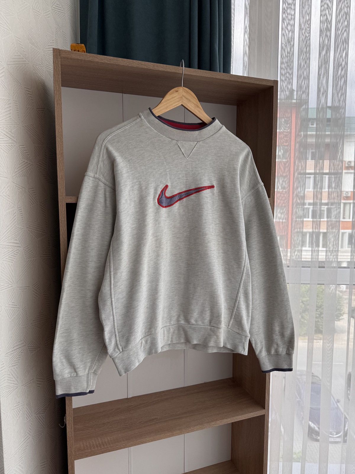 Nike × Vintage Vintage Nike Big Swoosh Distressed Grey Sweatshirt Size US S / EU 44-46 / 1 - 3 Thumbnail
