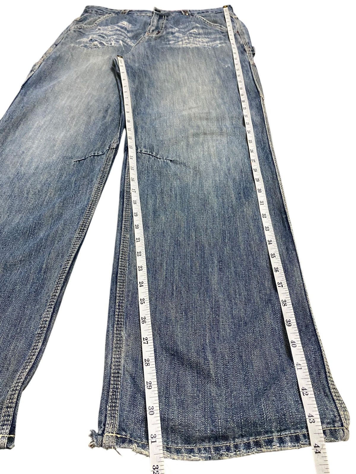 Japanese Brand Vintage Japanese Brand Blue Wash Distressed Punk Baggy Jeans Size US 34 / EU 50 - 13 Thumbnail