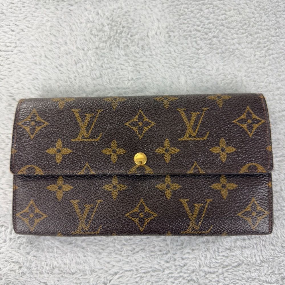 Louis Vuitton Louis Vuitton Authentic Pochette Porte Monnaie Credit Walle Size ONE SIZE - 1 Thumbnail