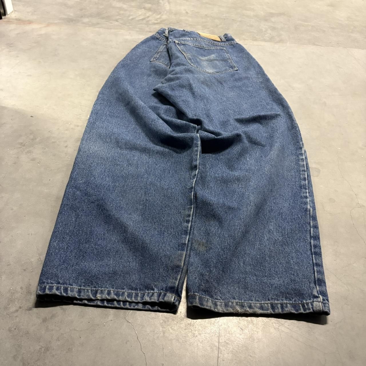 Perry Ellis × Vintage Crazy Vintage Y2K/2000s Super Baggy Perry Ellis Medium Wash Denim Jeans! Size US 38 / EU 54 - 6 Thumbnail