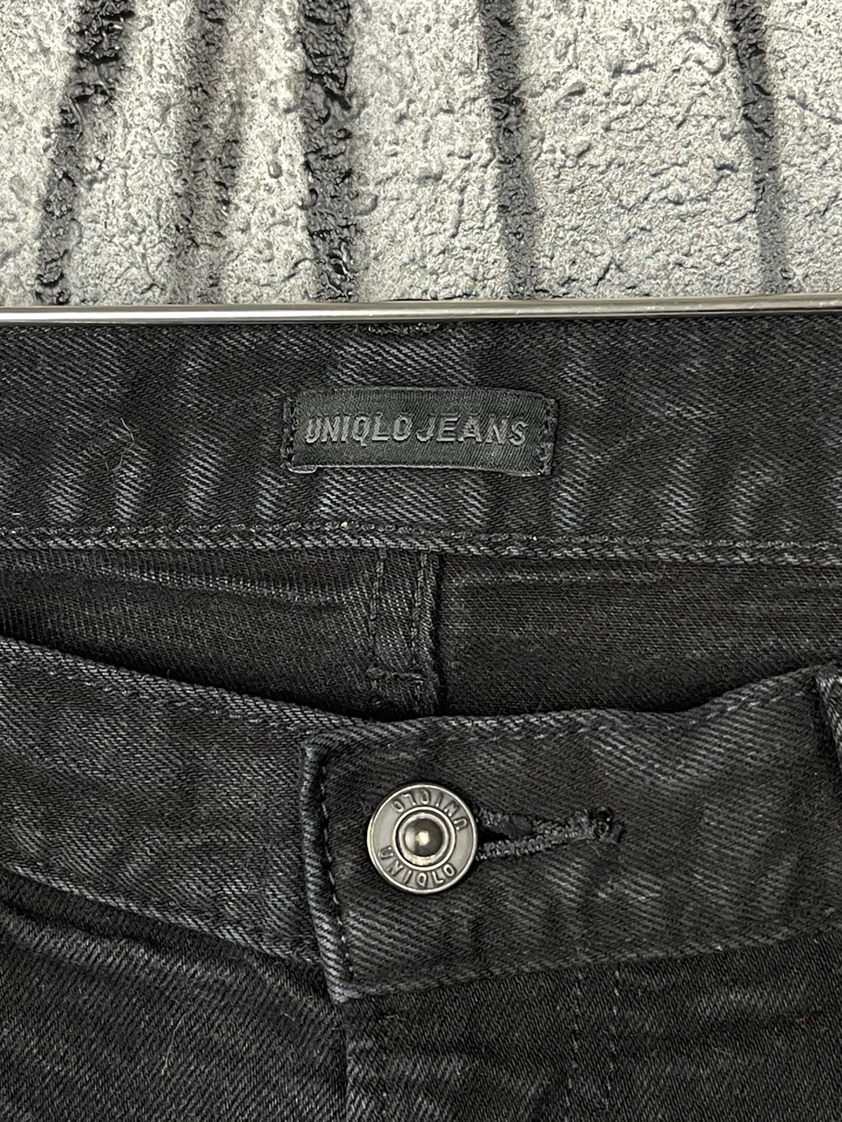 Uniqlo Uniqlo Black Denim Selvedge Jeans Men’s Size W33 L32 Size US 33 - 12 Thumbnail