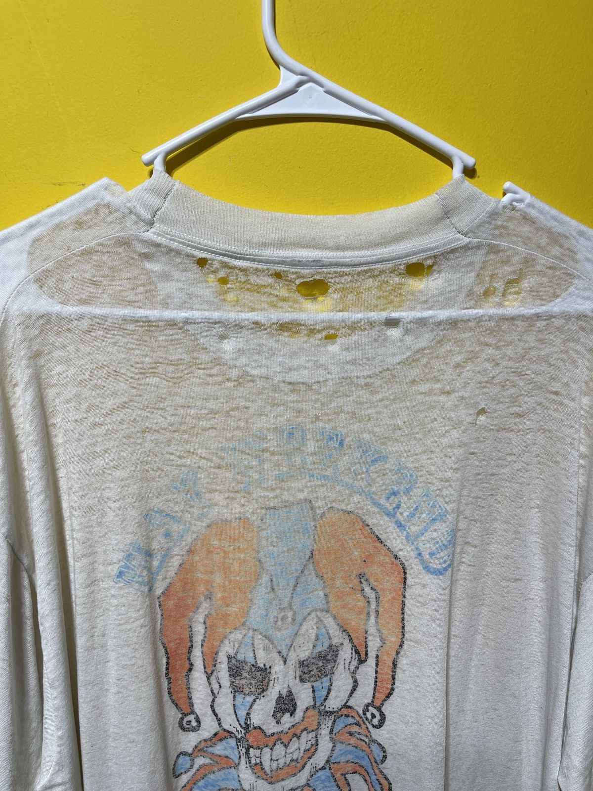 Vintage Amazing Mega Distressed Graffix Style Paper Thin t-Shirt Size US XL / EU 56 / 4 - 3 Thumbnail