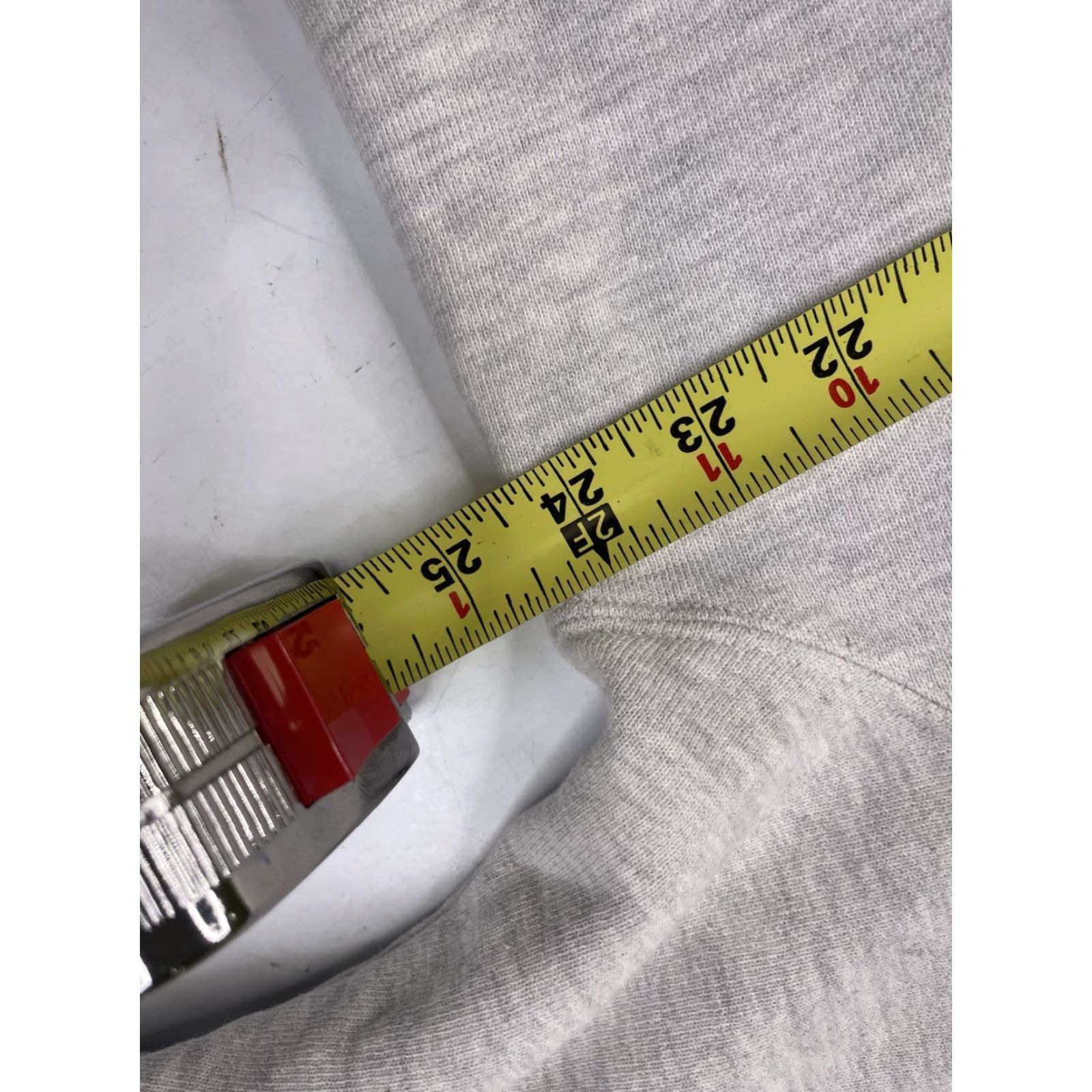 Champion VINTAGE Champion Sweatshirt Mens XL Gray Crewneck Pullover USA Sweatshirt Men USA 90s Hunter Style Pullover Size US XL / EU 56 / 4 - 7 Thumbnail