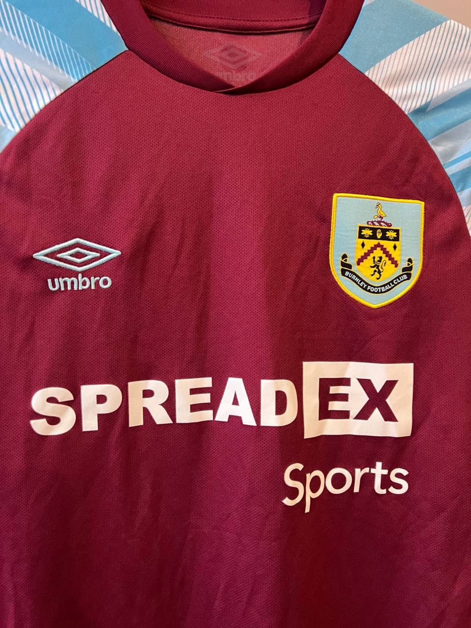 Umbro 2021/22 BURNLEY FC HOME SOCCER JERSEY FOOTBALL SHIRT SIZE S Size US S / EU 44-46 / 1 - 7 Thumbnail
