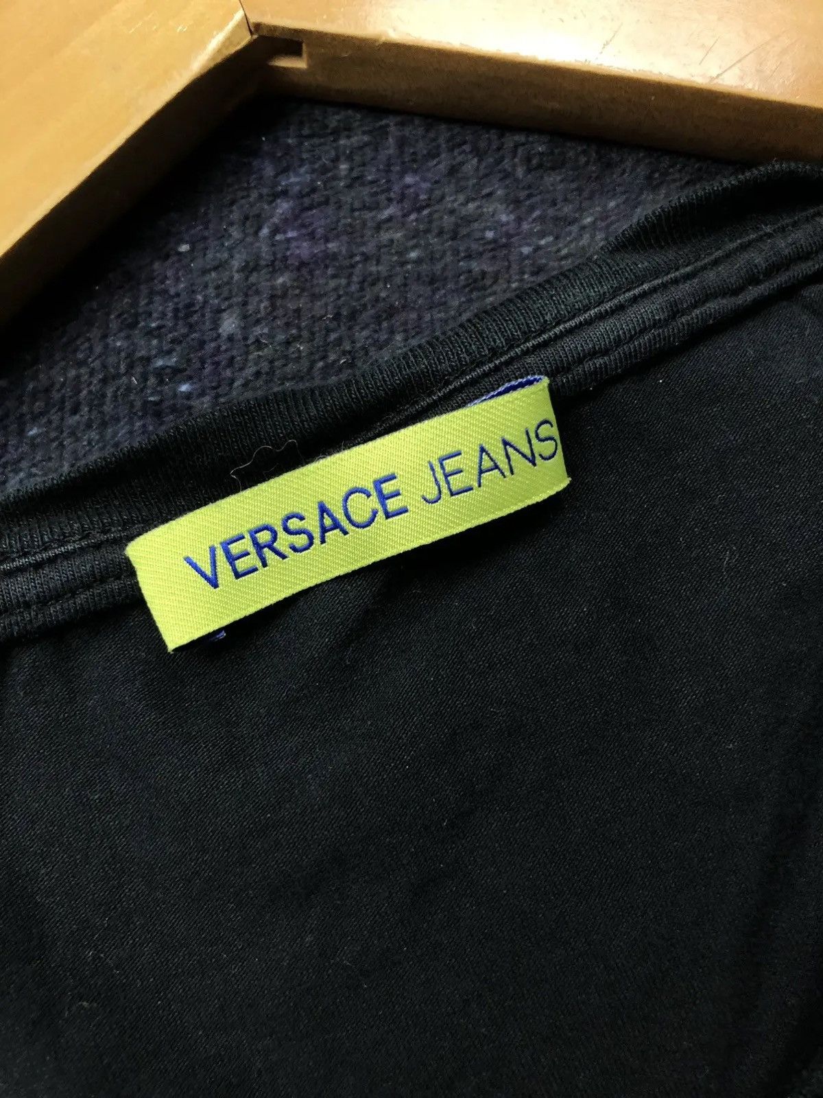Versace VERSACE Jeans Luxury Tshirt Big Logo Streetwear Y2k Size S / US 4 / IT 40 - 4 Thumbnail