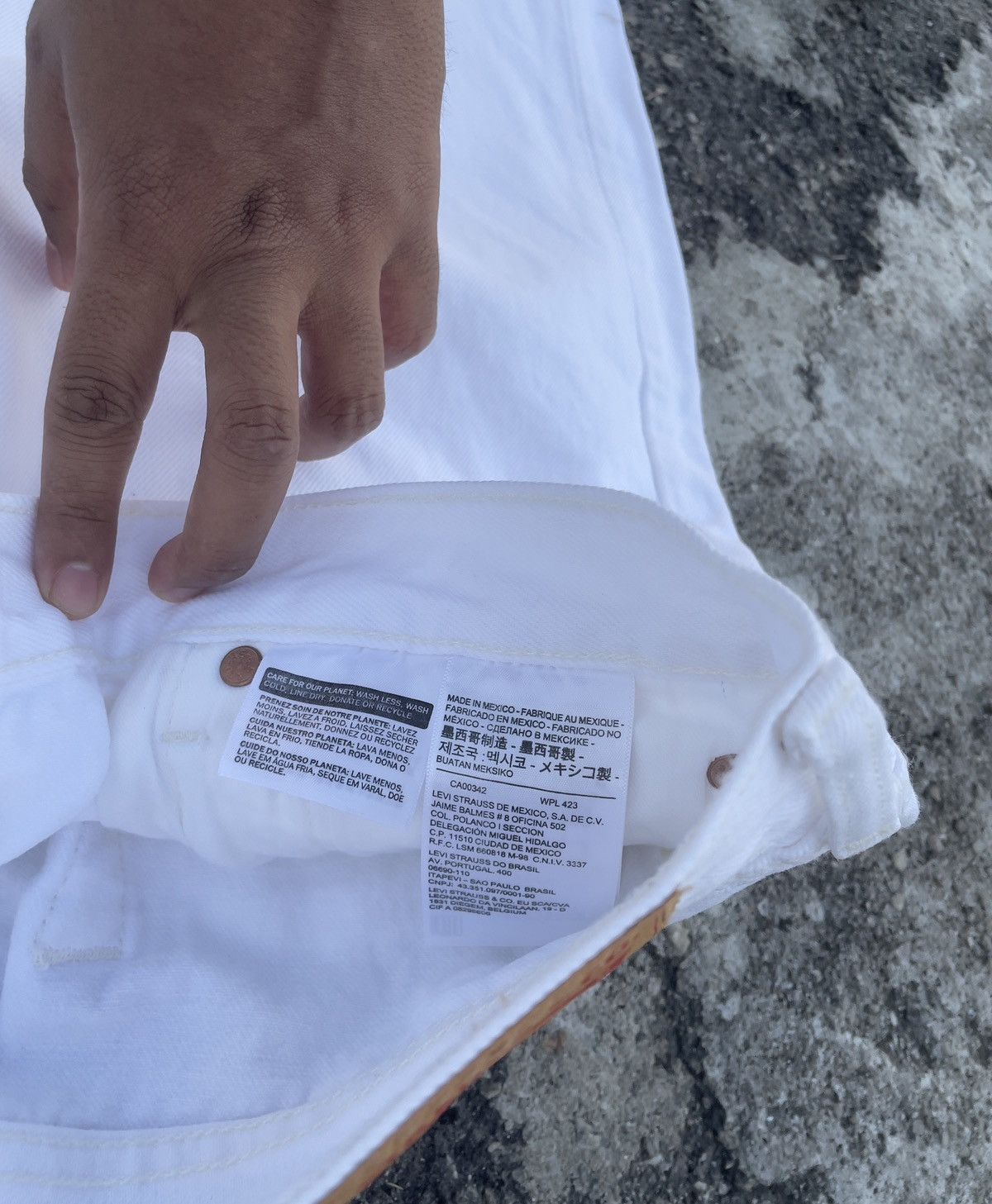 Levi's Vintage Levi's 501 Off White 32x34 Made In Mexico Size US 33 - 5 Thumbnail