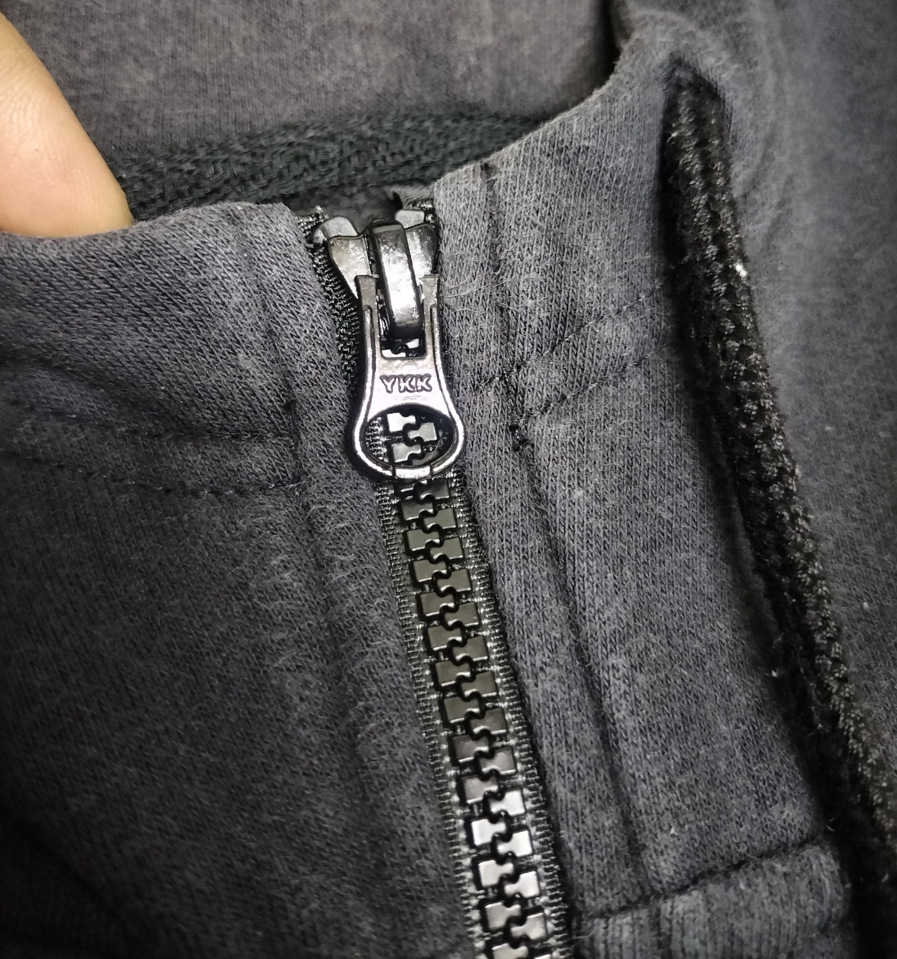 The North Face The north face red box patch zipper hoodie Size US M / EU 48-50 / 2 - 6 Thumbnail
