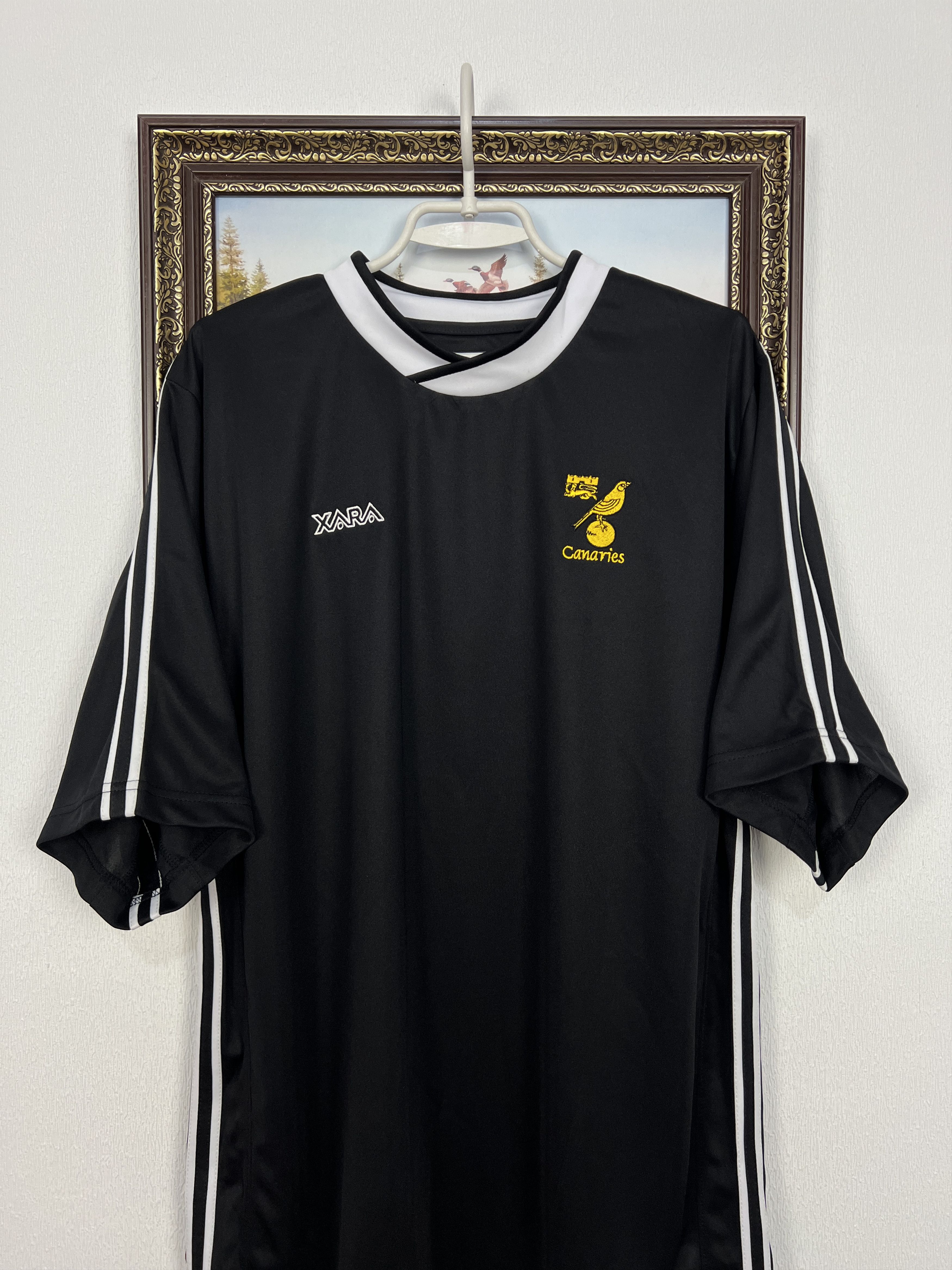 Vintage Vintage Norwich City Football Train Shirt Soccer Jersey Size US L / EU 52-54 / 3 - 2 Thumbnail
