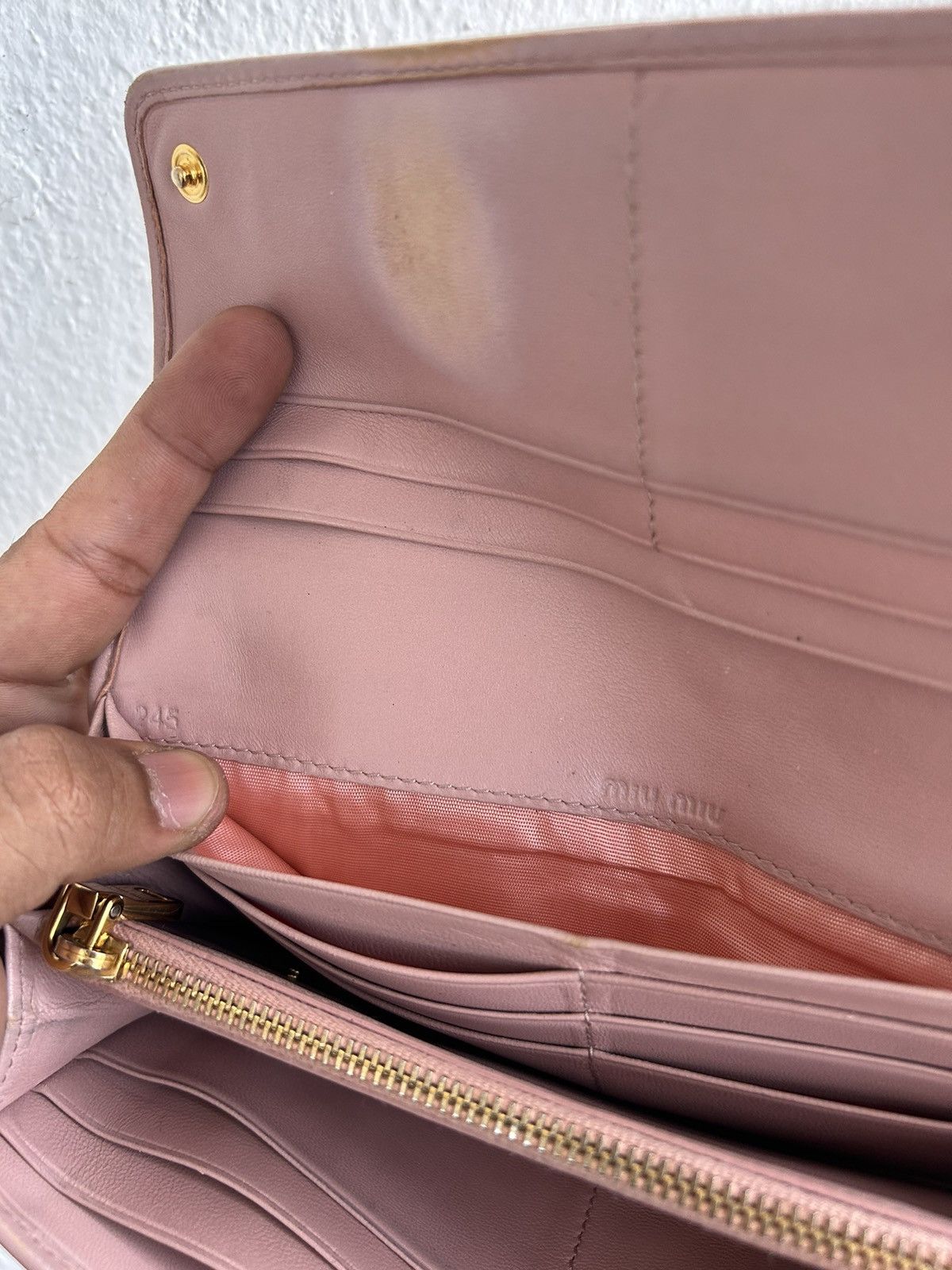 Miu Miu Miumiu Long Wallet Vintage Size ONE SIZE - 9 Thumbnail