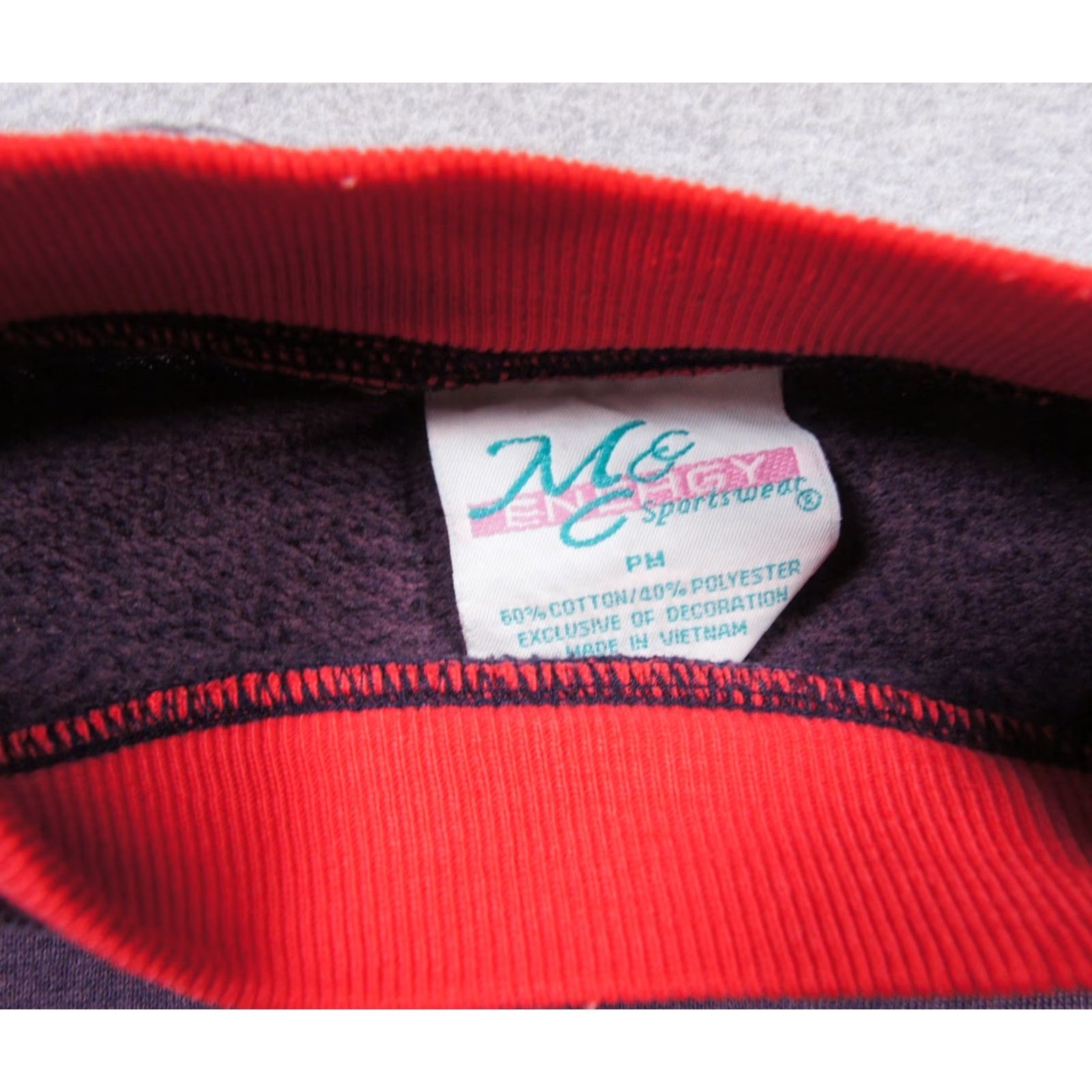 Vintage VINTAGE McEnergy Sweatshirt Medium Petite Purple Crewneck 90s Dog Womens Size M / US 6-8 / IT 42-44 - 6 Thumbnail