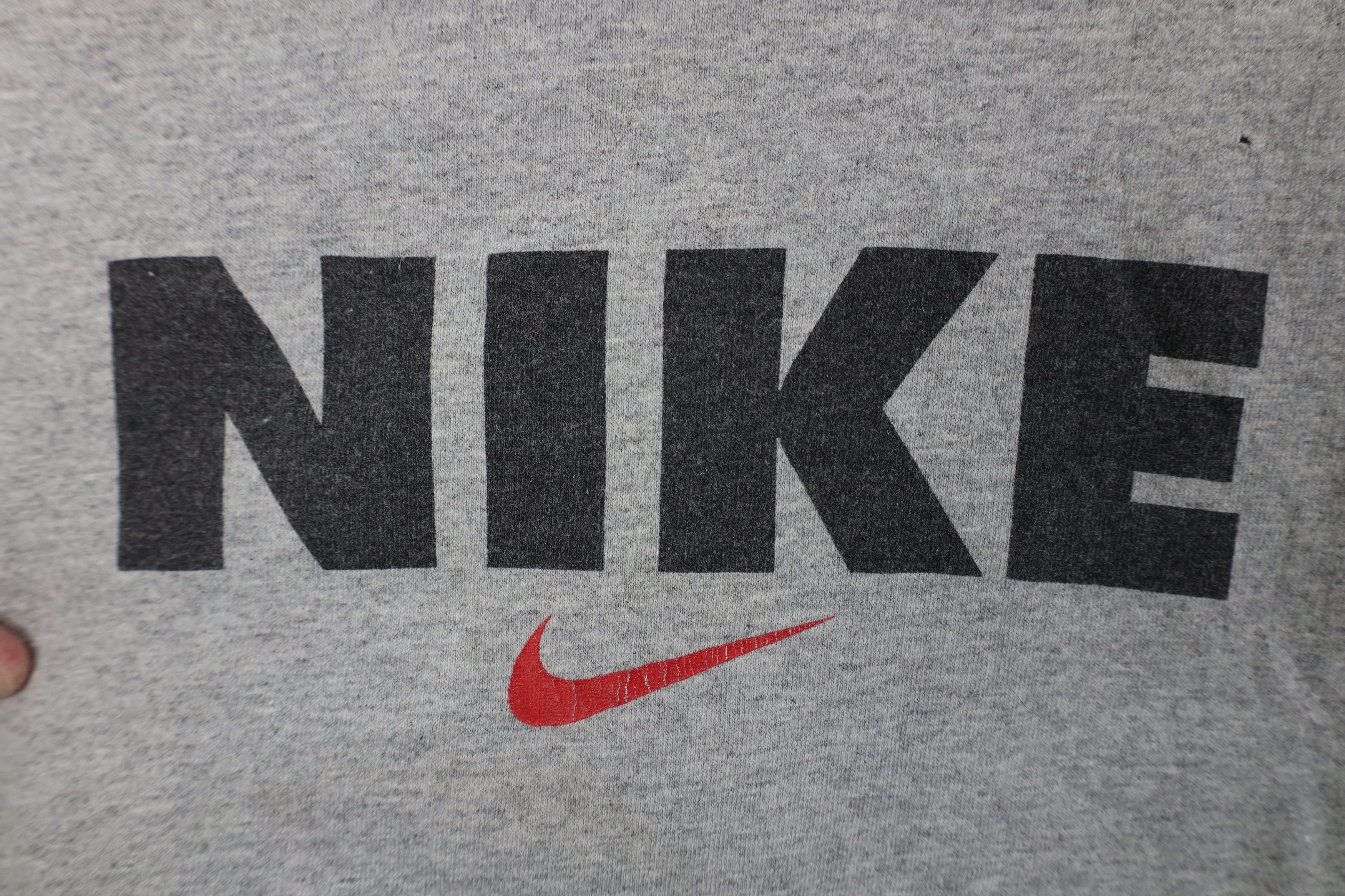 Nike Vintage Nike Scott Cetner Swoosh Spell Out T-Shirt Gray Size US XXL / EU 58 / 5 - 4 Thumbnail