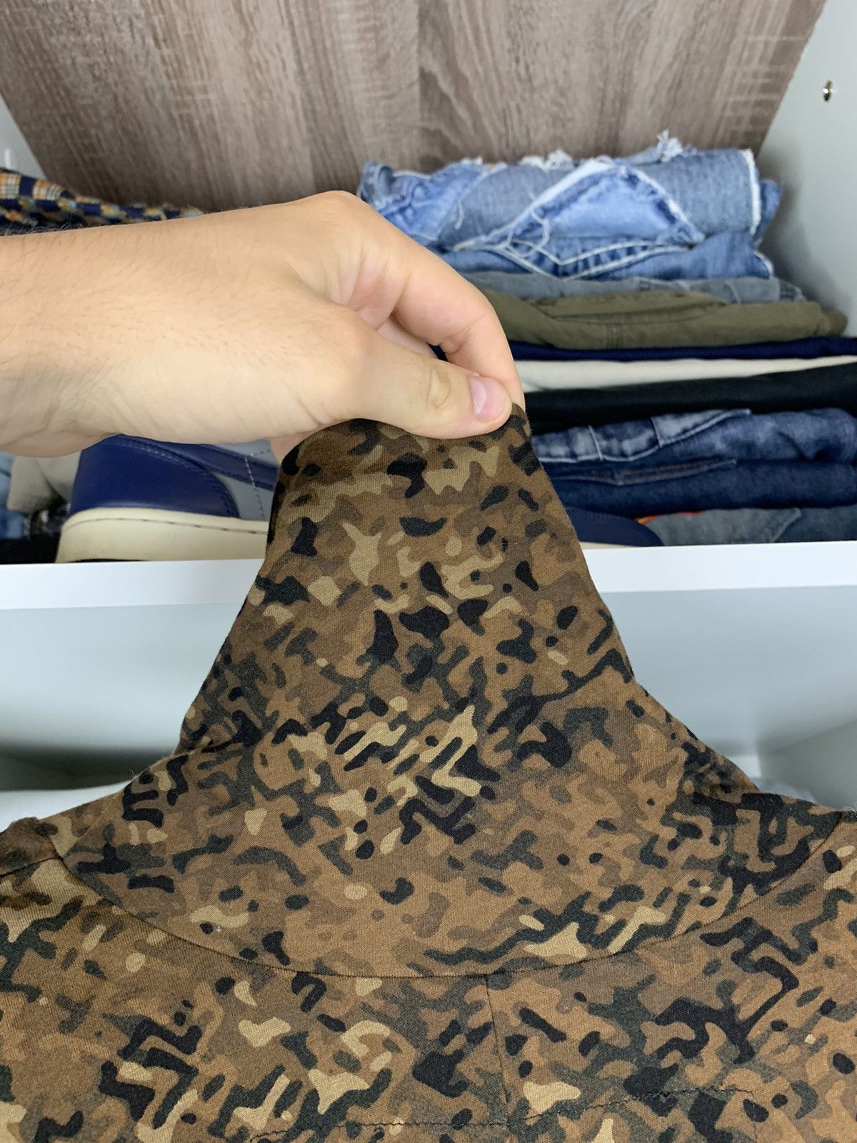 Rundholz Rundholz Women's Camo Graphic Tunic – Long Sleeve Art Top Size S / US 4 / IT 40 - 19 Thumbnail