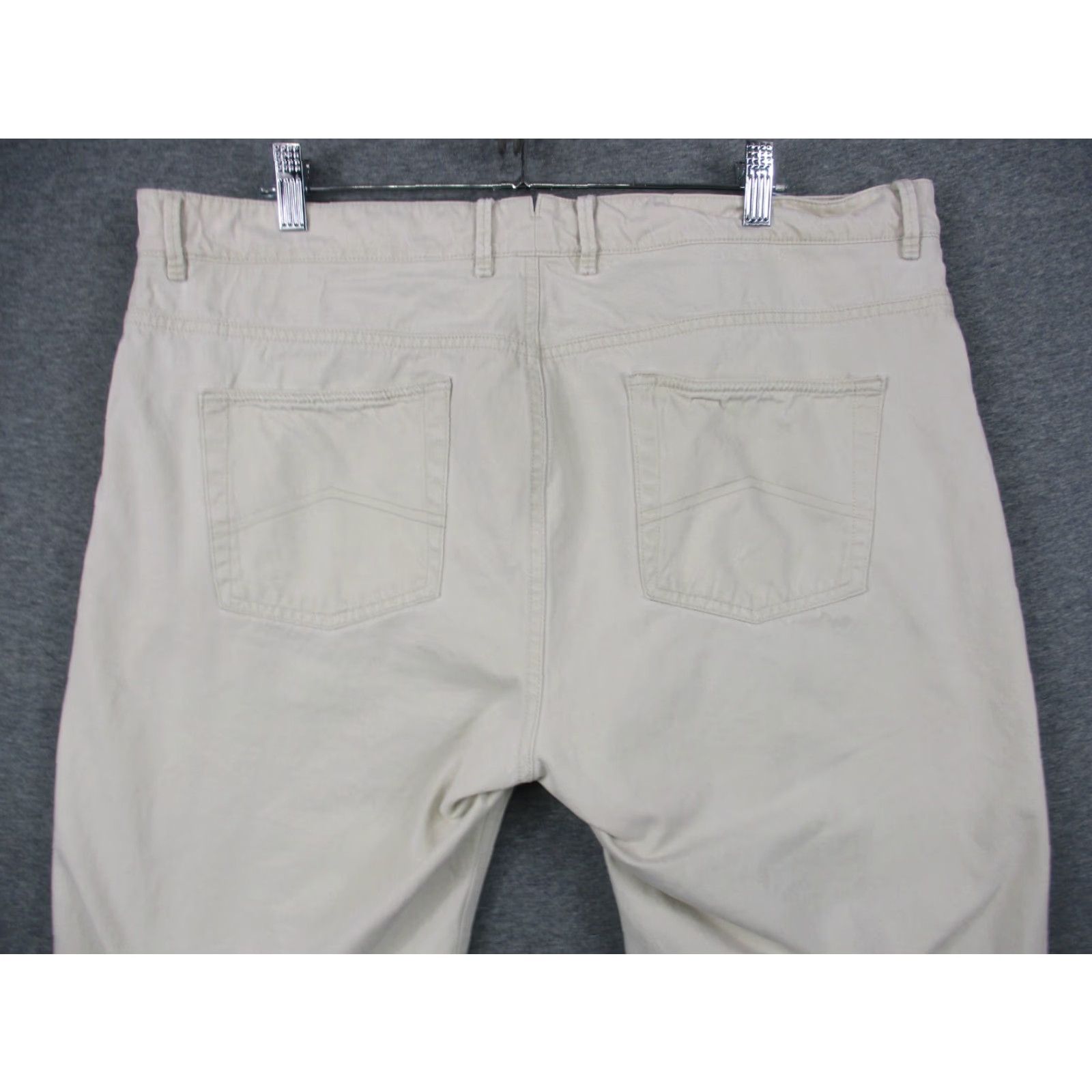Peter Millar Peter Millar Performance Pant 38 Khaki Stretch Straight Pants MC00B85 Mens Pants Jeans Khakis 38 Khaki Stretch Straight Men Size US 38 / EU 54 - 4 Thumbnail
