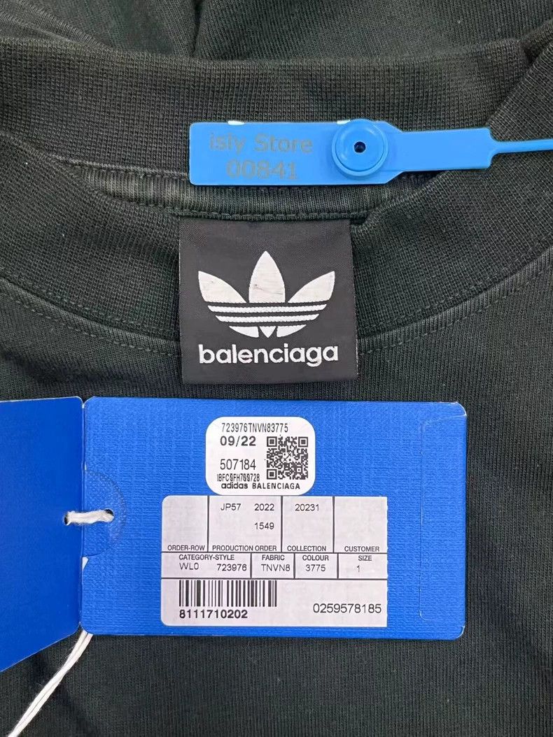 Balenciaga Balenciaga Logo monogrammed crewneck short-sleeve T-shirt Size US S / EU 44-46 / 1 - 5 Thumbnail